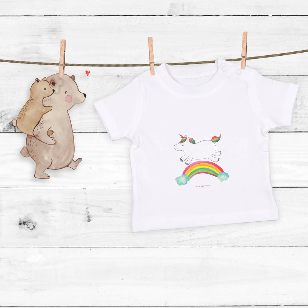 Organic Baby Shirt Einhorn Regenbogen Baby Shirt Grau, Baby Kurzarmshirt, Baby Shirt, Baby Shirt Gestreift, Baby Shirt Mädchen, Baby Pullover, Süßes Baby Shirt, Baby Shirt Erstausstattung, Baby Shirt Junge, Baby Shirt Unisex, Baby Shirt Bunt, Baby Shirt Mit Motiv, Baby Top, Baby T-Shirt, Baby Shirt Weiß, Baby Hemd, Baby Shirt Mit Spruch, Baby Langarmshirt, Baby Baumwollshirt, Baby Shirt Alltag, Baby Sweatshirt, Baby Shirt Neutral, Baby Jerseyshirt, Baby Shirt Modern, Baby Shirt Zur Geburt, Baby Shirt Mit Aufdruck, Baby Shirt Pastell, Baby Oberteil, Baby Bio Shirt, Baby Shirt Geschenk, Baby Shirt Klassisch, Lustiges Baby Shirt, Einhorn Deko, Einhörner, Einhorn, Unicorn, Erwachsenwerden, Glitzer, Einhornpower, Regenbogen, Einhornautobahn