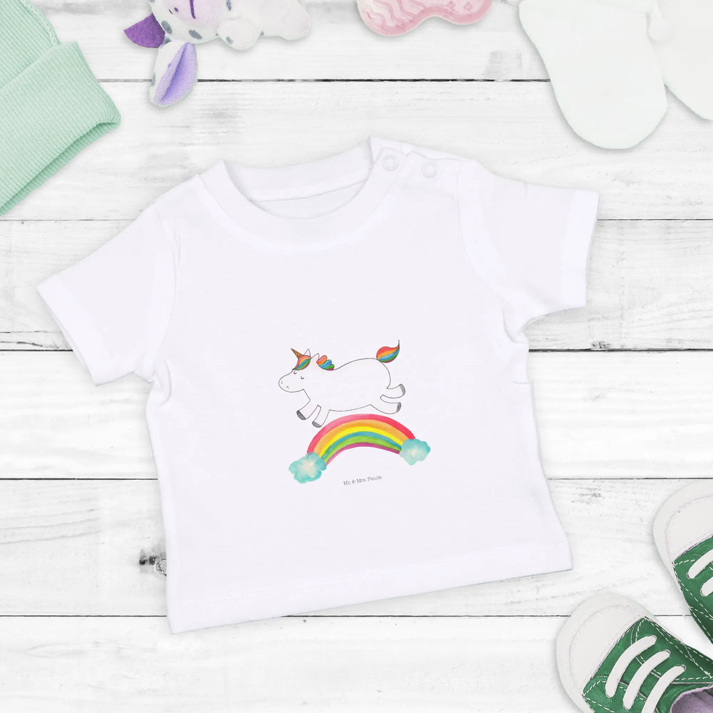 Organic Baby Shirt Einhorn Regenbogen Baby Shirt Grau, Baby Kurzarmshirt, Baby Shirt, Baby Shirt Gestreift, Baby Shirt Mädchen, Baby Pullover, Süßes Baby Shirt, Baby Shirt Erstausstattung, Baby Shirt Junge, Baby Shirt Unisex, Baby Shirt Bunt, Baby Shirt Mit Motiv, Baby Top, Baby T-Shirt, Baby Shirt Weiß, Baby Hemd, Baby Shirt Mit Spruch, Baby Langarmshirt, Baby Baumwollshirt, Baby Shirt Alltag, Baby Sweatshirt, Baby Shirt Neutral, Baby Jerseyshirt, Baby Shirt Modern, Baby Shirt Zur Geburt, Baby Shirt Mit Aufdruck, Baby Shirt Pastell, Baby Oberteil, Baby Bio Shirt, Baby Shirt Geschenk, Baby Shirt Klassisch, Lustiges Baby Shirt, Einhorn Deko, Einhörner, Einhorn, Unicorn, Erwachsenwerden, Glitzer, Einhornpower, Regenbogen, Einhornautobahn