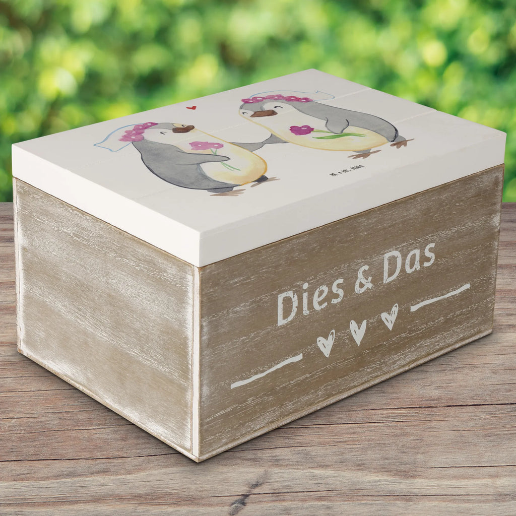 Wooden chest penguins Lesbian Pride Aufbewahrungsbox aus Holz, Holzbox mit Deckel, truhe holz, holztruhen, Holzkiste, Holzkisten, Box aus Holz, Aufbewahrungsbox, holzkästchen, Aufbewahrungskiste, Holztruhe, aufbewahrungsboxen, Schatulle, box holz, aufbewahrungskisten, holzschachtel, Holz Aufbewahrungsbox, aufbewahrungstruhe, aufbewahrungskiste mit deckel, Holzkiste mit Deckel, Holzbox, kiste holz, holzschatulle, Holzboxen, Aufbewahrungsbox Holz, Hochzeitsfeier, Hochzeitskarte, Trauung, Trauungsgeschenk, Verlobungsfeier, Verlobungsgeschenk, Hochzeitsgeschenk, Ehe, Hochzeitsgeschenkideen, Hochzeitsgeschenke für Brautpaar, Hochzeit, Gleichgeschlechtliche Hochzeit