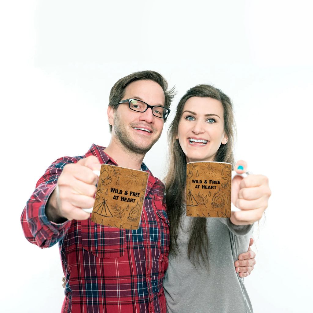 Kubek Dzika i Wolna Skóra Dekoracje kwiatowe, dekoracje wiosenne, dekoracje letnie, dekoracja, pozytywna wiadomość, miłośnik natury, na zewnątrz, natura, przygoda