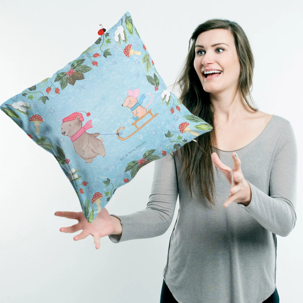 40x40 poduszka Niedźwiedź i Mysz sanie Sofakissen, Motivkissen, sofakissen, Dekokissen Sofa, Kissenhülle 40x40, Sofakissen 40x40, Kissenbezüge, Couchkissen, Kissenhülle, Kissen 40x40, Dekokissen 40x40, Zierkissen, Kissenbezug 40x40, Kopfkissen, sitzkissen, Dekokissen, Kopfkissen 40x40, Kissen 40x40 Waschbar, Kissen, Winter, Weihnachten, Weihnachtsdeko, Nikolaus, Advent, Heiligabend, Wintermotiv
