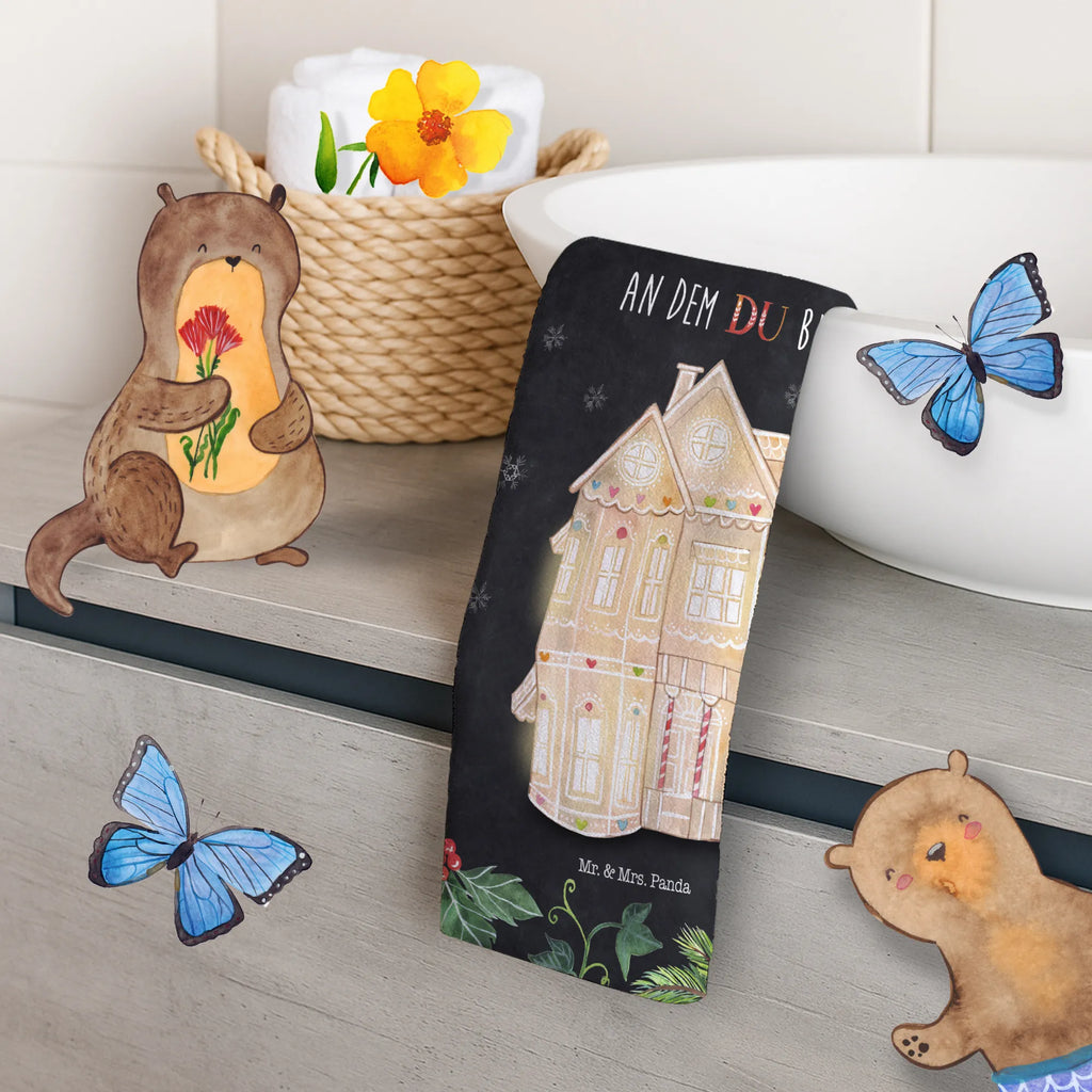 Guest towel Gingerbread House towel, hand towels, guest towels, 50 x 30, Guest towel, Winter, Christmas, Christmas time, snow