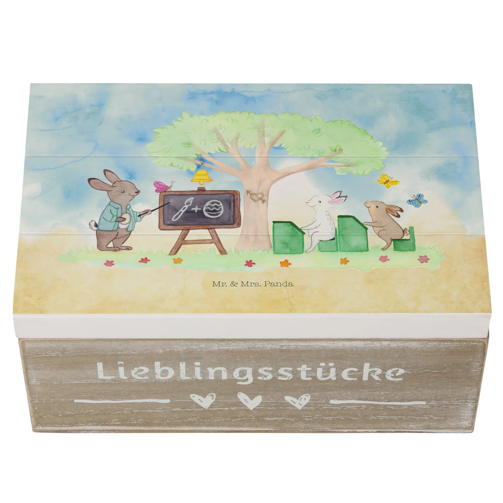 Holzkiste Hasen Schule Holztruhe, Aufbewahrungsbox aus Holz, Schatulle, Holzkiste mit Deckel, Aufbewahrungsbox, kiste holz, Box aus Holz, aufbewahrungskiste mit deckel, Holzboxen, aufbewahrungstruhe, Aufbewahrungsbox Holz, Holzbox, holztruhen, Holzbox mit Deckel, truhe holz, Holzkiste, aufbewahrungsboxen, holzkästchen, box holz, Holzkisten, holzschatulle, Aufbewahrungskiste, aufbewahrungskisten, holzschachtel, Holz Aufbewahrungsbox, Osterdeko, Osterhase, Osternest, Ostergeschenke, Geschenke zu Ostern, Ostern Geschenk, Ostergeschenke Kinder, Ostern Kinder, Ostern