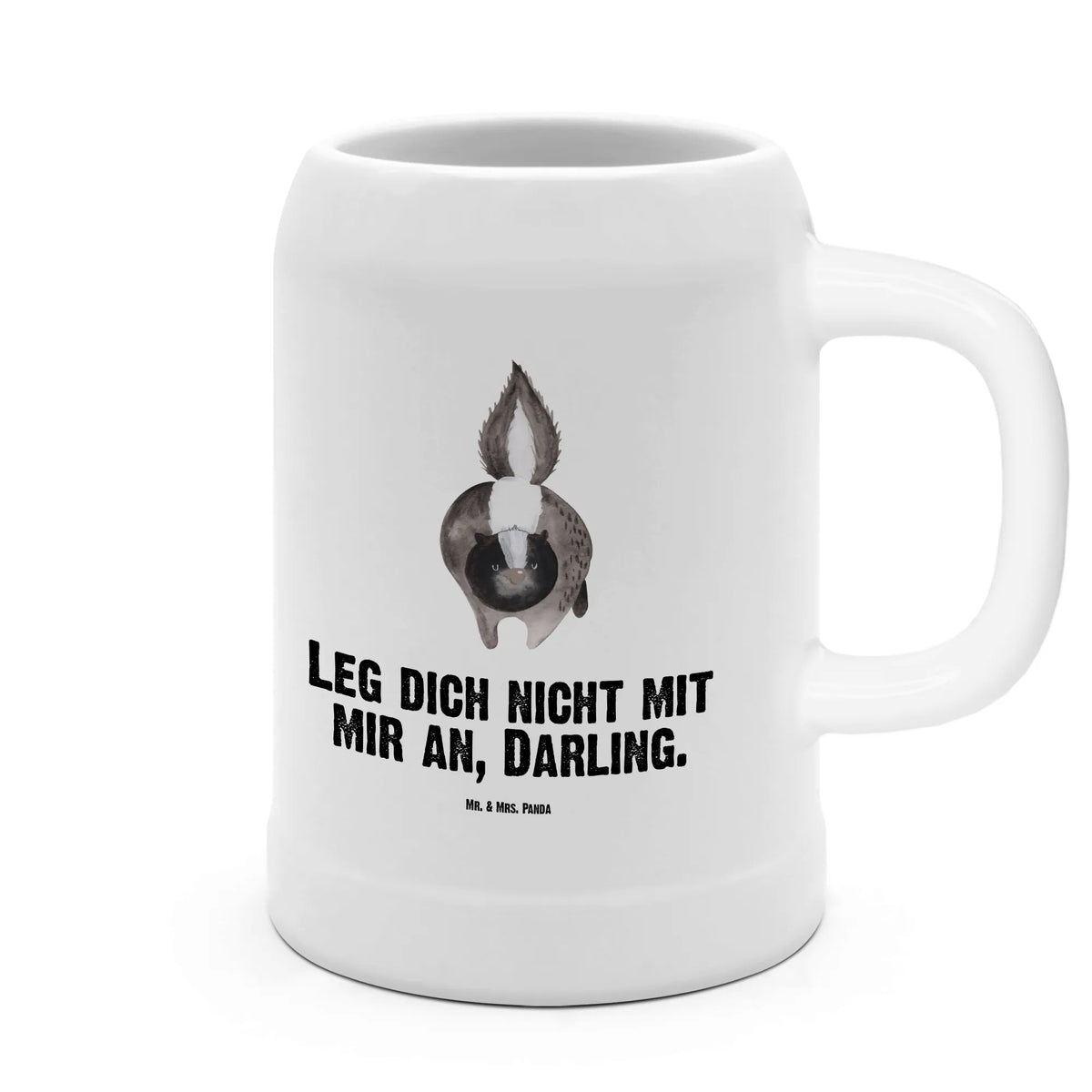 Beer mug skunk attack predator, angry, threatening, stinky, wild animal