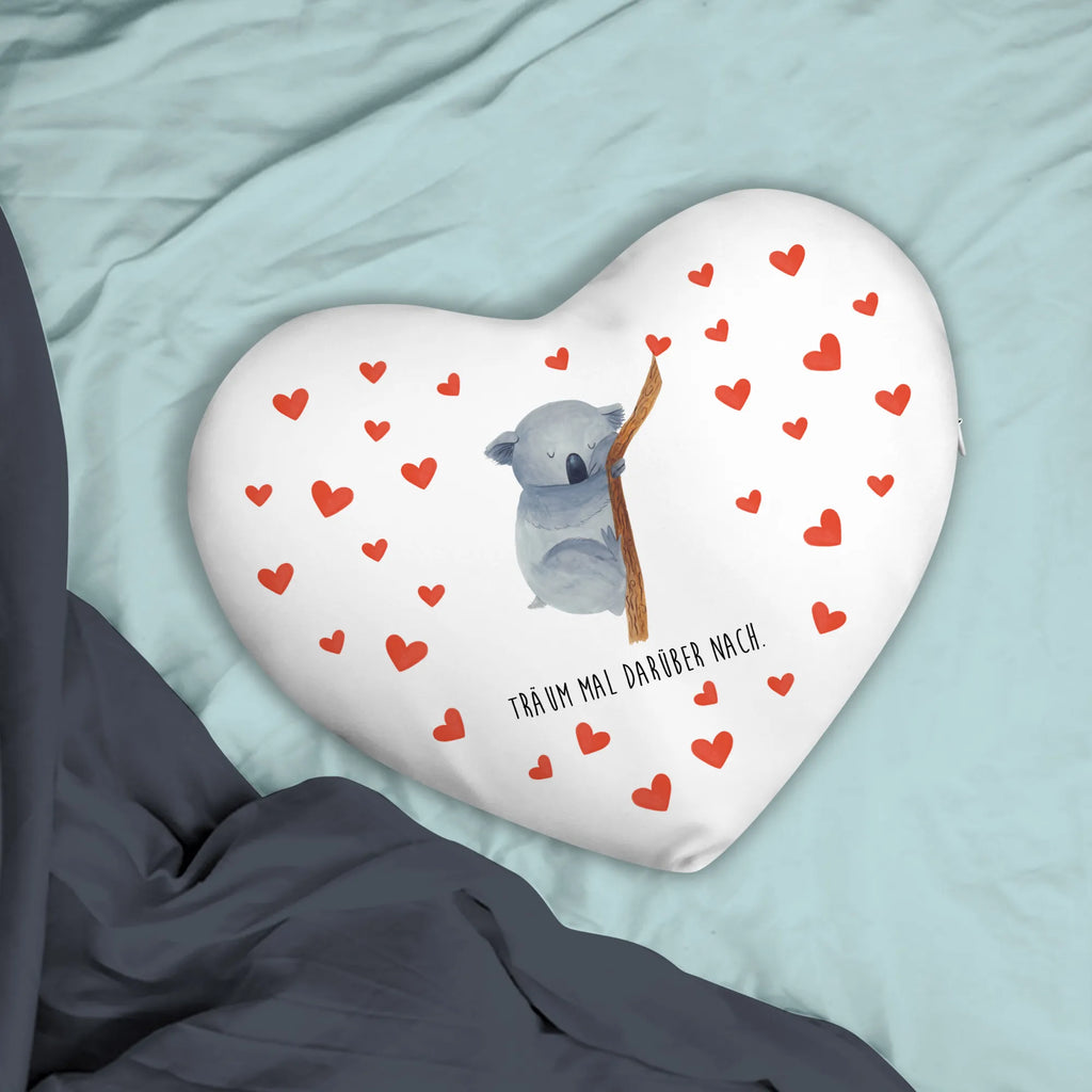 Poduszka w kształcie serca Koala Dekokissen Herzform, Herz Kissen Rot, Kleines Herzkissen, Romantisches Herzkissen, Herzkissen Mit Aufdruck, Plüsch Herzkissen, Bett Herzkissen, Kuschelkissen Herz, XXL Herzkissen, Flauschiges Herz Kissen, Verlobung, Herzkissen Mit Motiv, Weißes Herzkissen, Herz Pillow, Großes Herzkissen, Deko Herzkissen, Herzförmiges Kissen, Herzkissen Geburtstag, Samt Herzkissen, Valentinskissen, Sofa Herzkissen, Herzkissen Valentinstag, Herzkissen Für Kinder, Herz Kissen Plüsch, Valentinstag, Handgemachtes Herzkissen, Herzkissen, Design Herzkissen, Schmusekissen Herzform, Mini Herz Kissen, Weiches Herzkissen, Buntes Herzkissen, Herzkissen Hochzeit, Herzkissen Mit Spruch, Herz Kissen Set, Herzförmiges Dekokissen, Jahrestag, Liebeskissen, Geschenk Herzkissen, Herzkissen Für Paare, Herzförmiges Kuschelkissen, Herz Kissen, Samtiges Herzkissen, Kuscheliges Herzkissen, Liebesbeweis Kissen, Kreatives Herz Kissen, Lustige Sprüche, Tiere, Tiermotive, Gute Laune, schlafen, Koalabär, Schlafzimmer, Träumen, Bär, Traum, Koala, Traumland