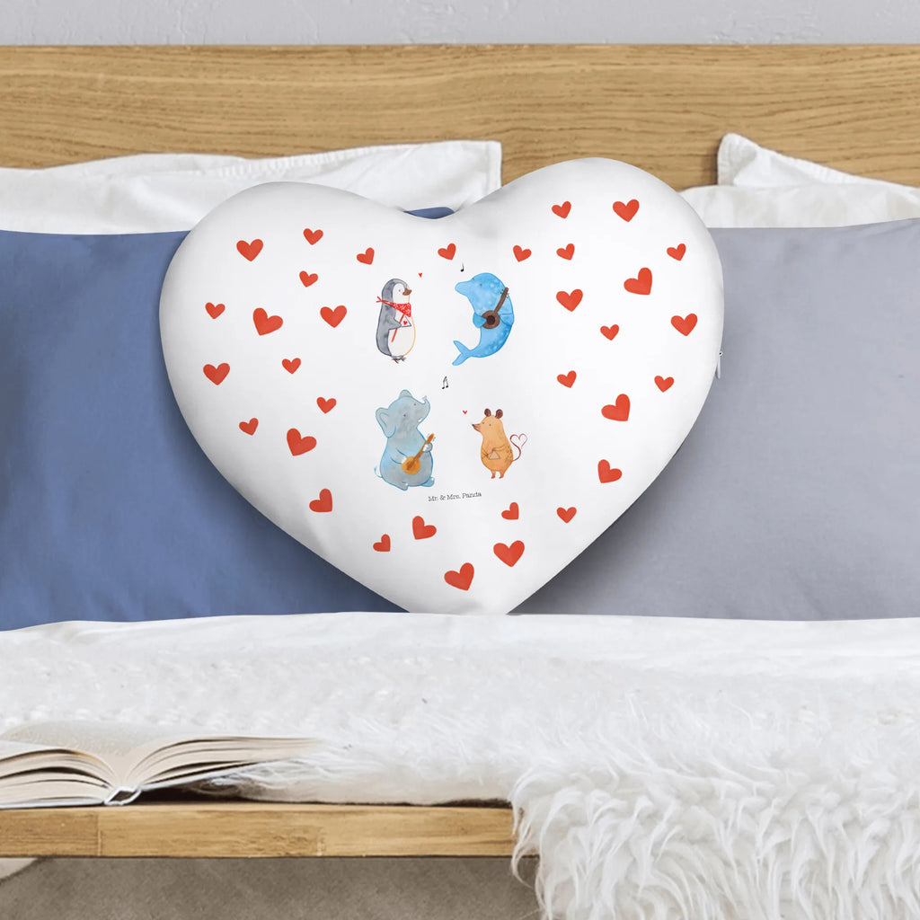 Heart cushion Big tape Bett Herzkissen, Herz Kissen Set, Plüsch Herzkissen, Herzkissen Mit Motiv, Kuscheliges Herzkissen, Herzförmiges Kissen, Buntes Herzkissen, Geschenk Herzkissen, Handgemachtes Herzkissen, Samt Herzkissen, Kreatives Herz Kissen, Liebeskissen, Herzkissen Für Paare, Großes Herzkissen, Herzkissen Hochzeit, Herzkissen Mit Spruch, Herz Kissen, Weißes Herzkissen, Herzkissen Mit Aufdruck, Herzkissen Valentinstag, Herzförmiges Dekokissen, Romantisches Herzkissen, Valentinskissen, Samtiges Herzkissen, Mini Herz Kissen, Deko Herzkissen, Herz Pillow, Herzförmiges Kuschelkissen, Design Herzkissen, Herzkissen, Herz Kissen Rot, Dekokissen Herzform, Liebesbeweis Kissen, Herzkissen Für Kinder, XXL Herzkissen, Kuschelkissen Herz, Kleines Herzkissen, Flauschiges Herz Kissen, Sofa Herzkissen, Herzkissen Geburtstag, Schmusekissen Herzform, Weiches Herzkissen, Herz Kissen Plüsch, Tiermotive, Gute Laune, lustige Sprüche, Tiere, Maus, Band, Hund, Triangel, Elefant, Delfin, Musik, Pinguin, Gitarre, Musikanten