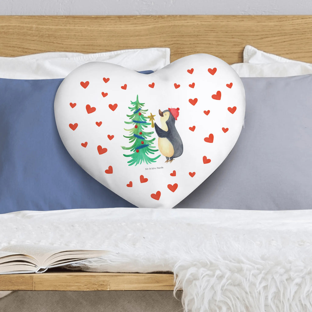 Herzkissen Pinguin Weihnachtsbaum Kuschelkissen Herz, Herzförmiges Kissen, Herzkissen Für Kinder, Design Herzkissen, Plüsch Herzkissen, Herzförmiges Kuschelkissen, Herzkissen Geburtstag, Herzkissen Hochzeit, Herzkissen Mit Aufdruck, Herzkissen Für Paare, Herz Kissen Set, Sofa Herzkissen, Buntes Herzkissen, Deko Herzkissen, Weißes Herzkissen, Kuscheliges Herzkissen, Großes Herzkissen, Herz Kissen, Bett Herzkissen, Handgemachtes Herzkissen, Herzkissen Valentinstag, Geschenk Herzkissen, Samt Herzkissen, Kreatives Herz Kissen, Herzkissen Mit Spruch, Weiches Herzkissen, Liebeskissen, Herz Kissen Rot, Liebesbeweis Kissen, Herzförmiges Dekokissen, Samtiges Herzkissen, Dekokissen Herzform, XXL Herzkissen, Flauschiges Herz Kissen, Herzkissen Mit Motiv, Romantisches Herzkissen, Mini Herz Kissen, Valentinskissen, Schmusekissen Herzform, Herz Pillow, Herz Kissen Plüsch, Herzkissen, Kleines Herzkissen, Winter, Weihnachten, Weihnachtsdeko, Nikolaus, Advent, Heiligabend, Wintermotiv, Pinguin