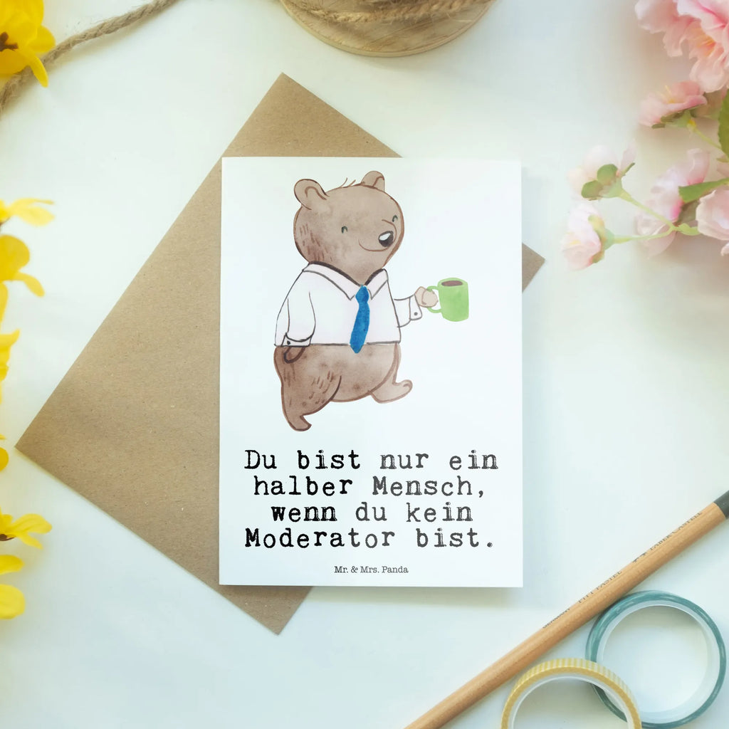 Grußkarte Moderator mit Herz spruchkarte, neujahrskarte, Glückwunschkarte, vatertagskarte, Beileidskarte, babykarte, osterkarten, dankeskarten, einladungskarten, kommunionskarte, glückwunschkarten, osterkarte, Klappkarte, weihnachtskarten, jubiläumskarte, hochzeitskarten, firmungskarte, abiturkarte, Grußkarte, genesungskarte, Grußkarten, valentinstagskarte, Motivkarte, Geschenk, Schenken, Jubiläum, Danke, Dankeschön, Beruf, Ausbildung, Abschied, Rente, Kollege, Kollegin, Arbeitskollege, Mitarbeiter, Firma