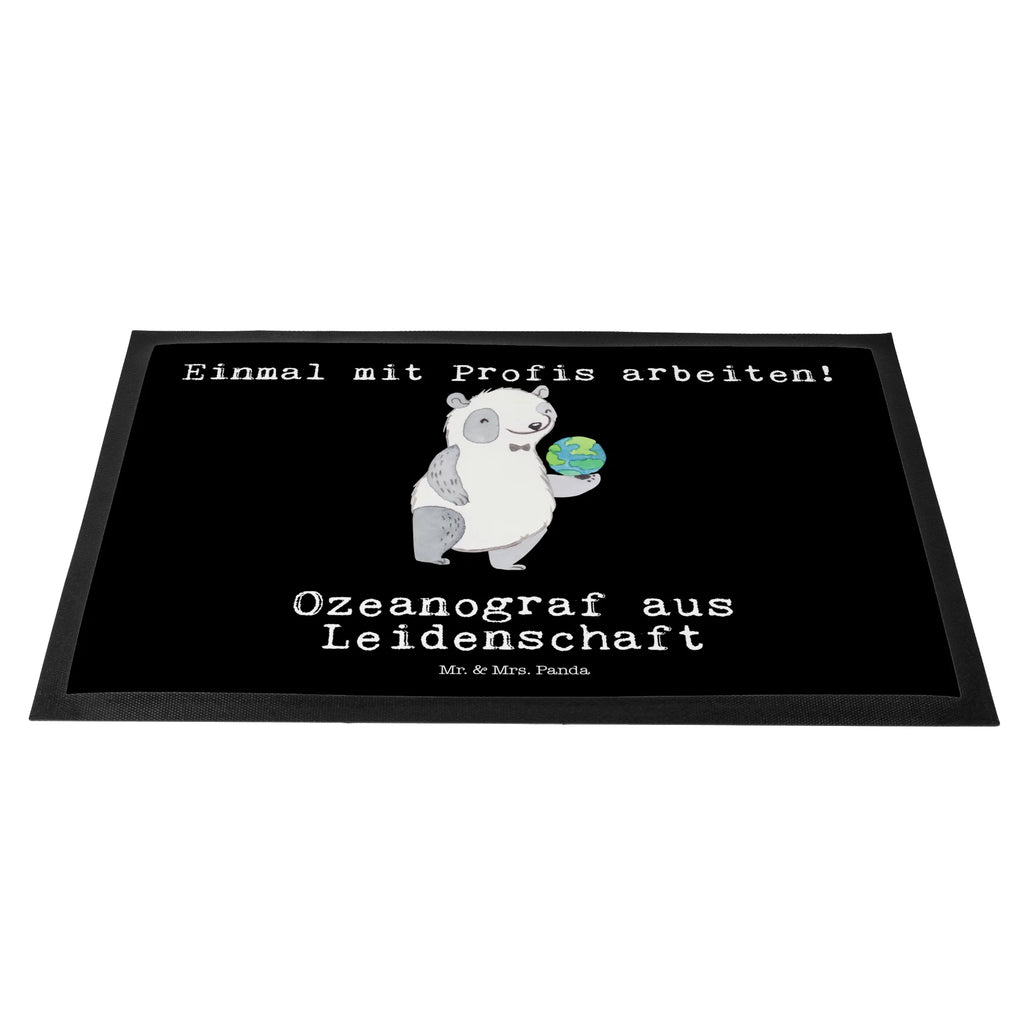 Doormat Oceanographer Passion Fußabstreifer, Schmutzfangmatte, Fußmatten, Fußabtreter außen, Fußmatte outdoor, Schmutzmatte, Schmutzfangmatte waschbar, Eingangsteppich, Gummi Matte, Sauberlaufmatte, Fußmatte waschbar, Gummimatte, Fußabstreifer außen, Fussmatten, Fußabtreter, Türmatte, Fussmatten online, Fußmatte außen wetterfest, Türvorleger, Schmutzfangteppich, Fußmatte innen, Fußmatte außen, Schmutzfänger, Motivfußmatte, Vorleger, Haustürmatte, Matte, Beruf, Ausbildung, Jubiläum, Abschied, Rente, Kollege, Kollegin, Geschenk, Schenken, Arbeitskollege, Mitarbeiter, Firma, Danke, Dankeschön, Naturwissenschaftler, Meeresforscher, maritime Forschung, Ozeanograf, Studium, Meereskundler, Meeresbiologe