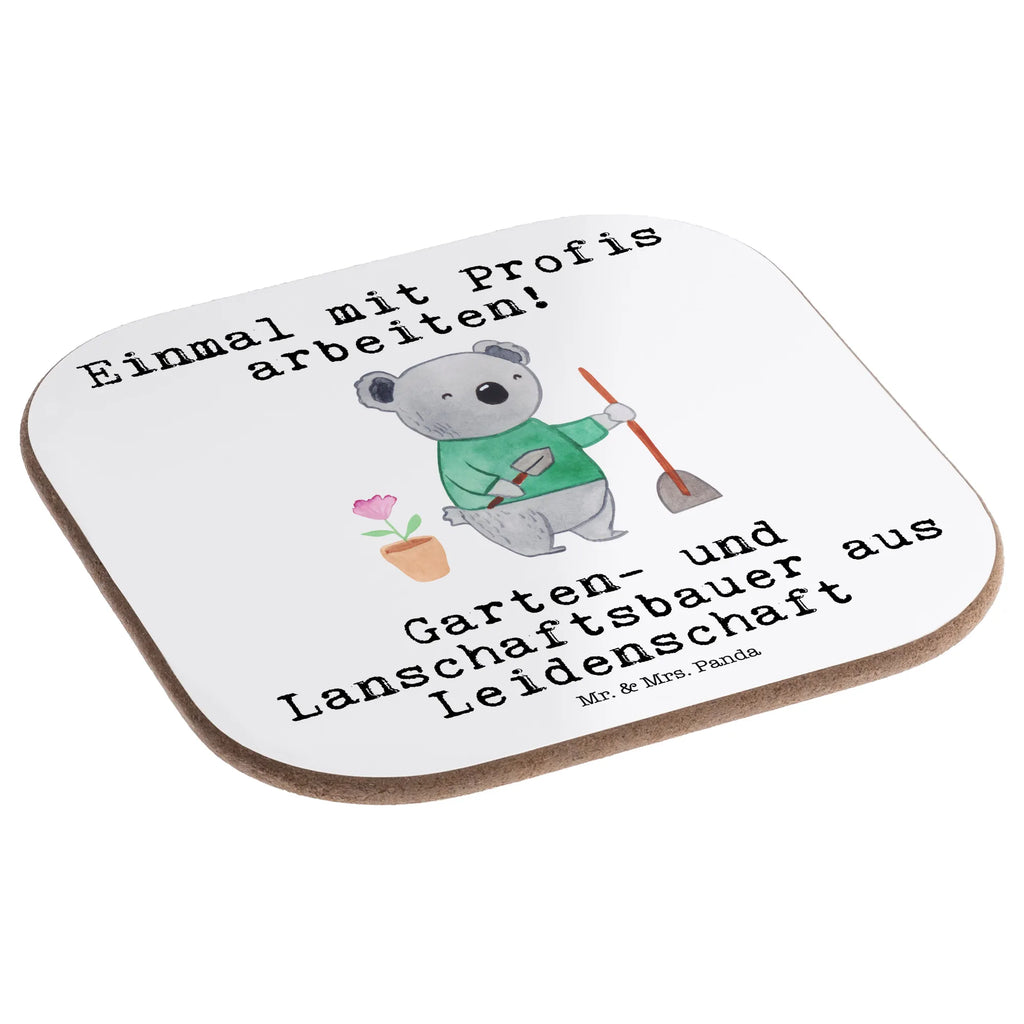Quadratische Untersetzer Garten- und Landschaftsbauer aus Leidenschaft Korkuntersetzer, Untersetzer Gläser, Untersetzer für Gläser, Getränkeuntersetzer, Untersetzer, Glasuntersetzer, Untersetzer aus Holz, Holzuntersetzer, Untersetzer Holz, Bierdeckel, Tassen Untersetzer, Untersetzer Design, Beruf, Ausbildung, Jubiläum, Abschied, Rente, Kollege, Kollegin, Geschenk, Schenken, Arbeitskollege, Mitarbeiter, Firma, Danke, Dankeschön, Gärtnerei, Gartenplaner, Hobbygärtner, Gartenbau, Gärtner, Garten- und Landschaftsbauer
