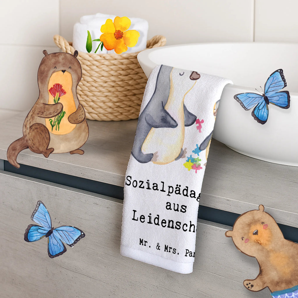 Gästehandtuch Sozialpädagogin Leidenschaft Handtuch Gästeformat, Gästehandtuch Weich, Gästehandtuch Hochwertig, Gästehandtuch Ökologisch, Waschhandtuch, Gästehandtuch Bio Baumwolle, Gästehandtuch Pflegeleicht, Gästehandtuch Baumwolle, Handtuch Klein, Gästehandtuch, Gästehandtuch Mit Bordüre, Gästehandtuch Set, Gästehandtuch Klassisch, Gästehandtuch Schnell Trocknend, Gästehandtuch Für Hotels, Handtuch Gästezimmer, Gästehandtuch Badezimmer, Gästehandtuch Grau, Gästehandtuch Bunt, Gästehandtuch Saugfähig, Kleines Handtuch, Gästehandtuch Weiß, Handtuch Für Toilette, Gästehandtuch 30x50, Gästehandtuch Strapazierfähig, Gästehandtuch Schwarz, Gästehandtuch Waschbar, Handtuch Für Gäste-WC, Gästehandtuch Modern, Gästehandtuch Mit Muster, Gäste-Tuch, Gästehandtuch Bad, Gästehandtuch Beige, Handtuch Für Gäste, Gästehandtücher, Gästehandtuch Nachhaltig, Beruf, Ausbildung, Jubiläum, Abschied, Rente, Kollege, Kollegin, Geschenk, Schenken, Arbeitskollege, Mitarbeiter, Firma, Danke, Dankeschön