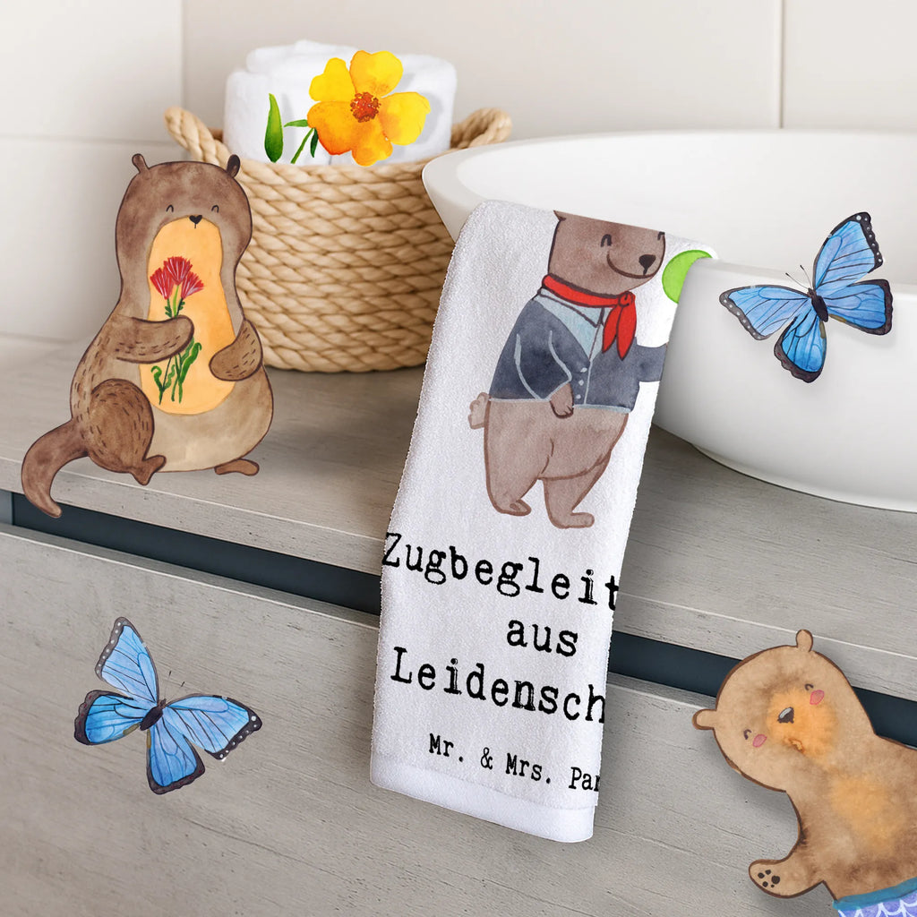 Gästehandtuch Zugbegleiterin Leidenschaft Gäste-Tuch, Gästehandtuch, Gästehandtuch Bunt, Gästehandtuch Schnell Trocknend, Gästehandtuch Baumwolle, Gästehandtuch Grau, Gästehandtuch Saugfähig, Gästehandtuch Bad, Gästehandtuch Mit Muster, Gästehandtuch Schwarz, Gästehandtuch Ökologisch, Gästehandtuch Nachhaltig, Handtuch Für Toilette, Gästehandtuch Set, Gästehandtuch Für Hotels, Gästehandtuch Modern, Gästehandtuch Hochwertig, Gästehandtuch Klassisch, Gästehandtuch Waschbar, Kleines Handtuch, Gästehandtuch Bio Baumwolle, Handtuch Gästeformat, Handtuch Für Gäste-WC, Gästehandtuch Badezimmer, Handtuch Für Gäste, Gästehandtuch Weiß, Handtuch Klein, Gästehandtuch Pflegeleicht, Gästehandtuch Strapazierfähig, Handtuch Gästezimmer, Gästehandtuch Beige, Gästehandtuch 30x50, Gästehandtücher, Gästehandtuch Weich, Gästehandtuch Mit Bordüre, Waschhandtuch, Beruf, Ausbildung, Jubiläum, Abschied, Rente, Kollege, Kollegin, Geschenk, Schenken, Arbeitskollege, Mitarbeiter, Firma, Danke, Dankeschön