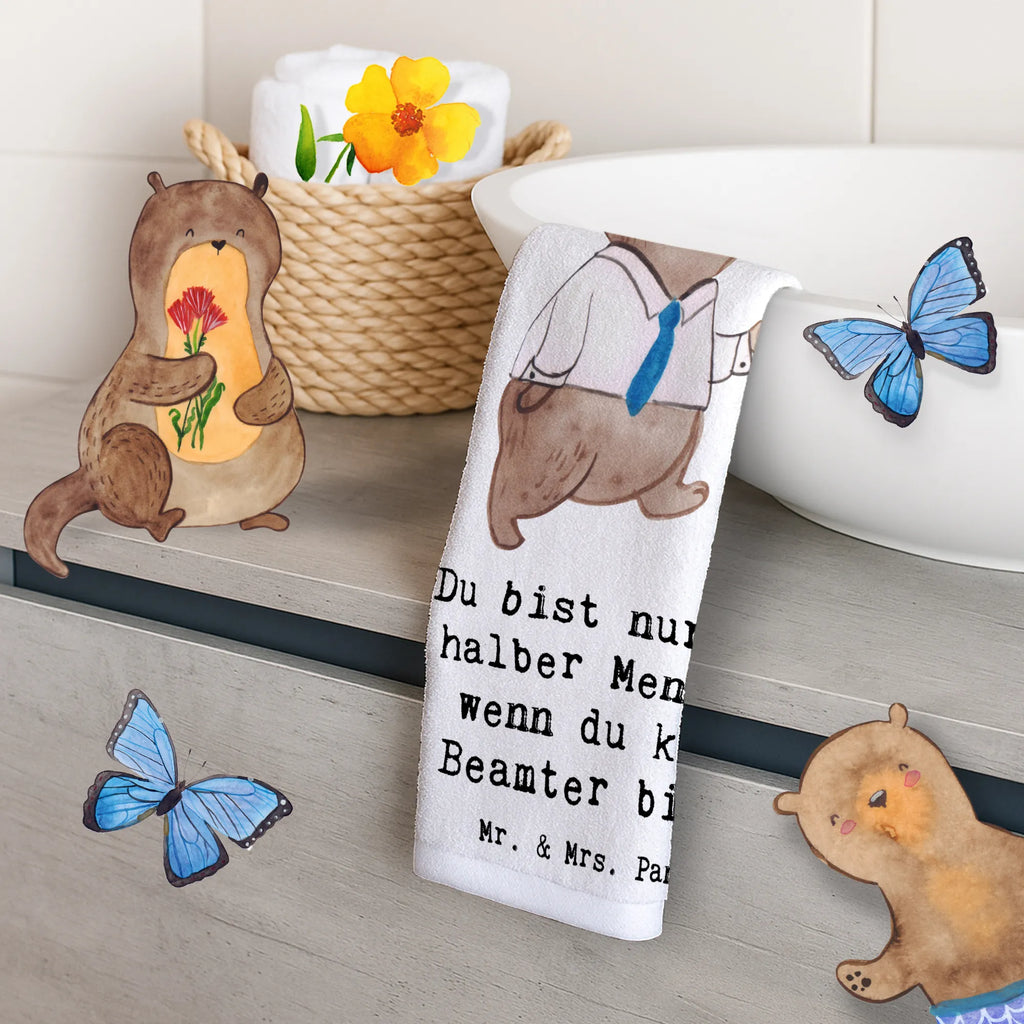 Gästehandtuch Beamter Herz Handtuch Für Gäste, Handtuch Gästeformat, Handtuch Für Gäste-WC, Gästetuch, Gästehandtuch Bad, Gästehandtücher, gästetuch frottee, Gästehandtuch Badezimmer, frottee gästehandtuch, Handtuch Klein, gästehandtuch frottee, frottier gästehandtuch, Gästehandtuch, Kleines Handtuch, gäste wc handtuch, Gäste-Tuch, handtuch gäste wc, Geschenk, Schenken, Jubiläum, Danke, Dankeschön, Beruf, Ausbildung, Abschied, Rente, Kollege, Kollegin, Arbeitskollege, Mitarbeiter, Firma, Amt, Verbeamtung, Beamtentum, Beamter, Öffentlicher Dienst, Studium