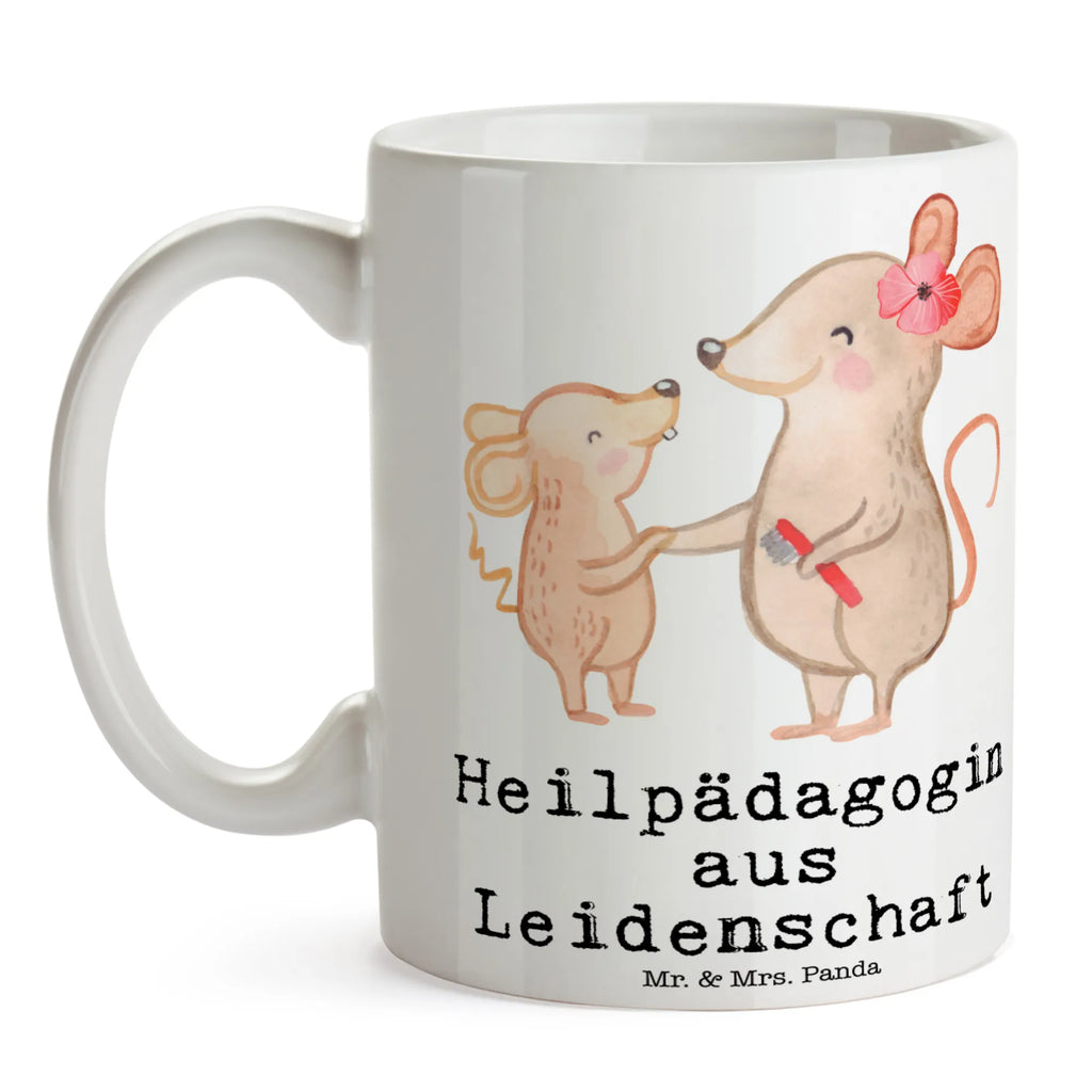 Tasse Heilpädagogin aus Leidenschaft milchkaffeetasse, tasse für kaffee, Kaffeepott, Sprüchetasse, kaffeebecher keramik, heißgetränkebecher, Teetasse, Tasse mit Spruch, Keramiktasse, Teepott, Coffee Mug, statement tasse, Becher, Trinktasse, Pott, Kakaotasse, Bedruckte Tasse, Dekotasse, kaffeetasse keramik, Tasse mit Motiv, Bürotasse, Motivtasse, Teebecher, Keramikbecher, tasse für büro, Designtasse, Frühstücksbecher, Henkelbecher, Tasse, hochwertige tasse, design tasse, Henkeltasse, Trinkbecher, haferl, kaffeetasse bedruckt, Bürobecher, Geschenktasse, kaffeebecher bedruckt, Kaffeetasse, Kaffeebecher, schöne tasse, Frühstückstasse, Mug, Geschenk, Schenken, Jubiläum, Danke, Dankeschön, Beruf, Ausbildung, Abschied, Rente, Kollege, Kollegin, Arbeitskollege, Mitarbeiter, Firma, Studium, Heilpädagogik, Heilpädagogin