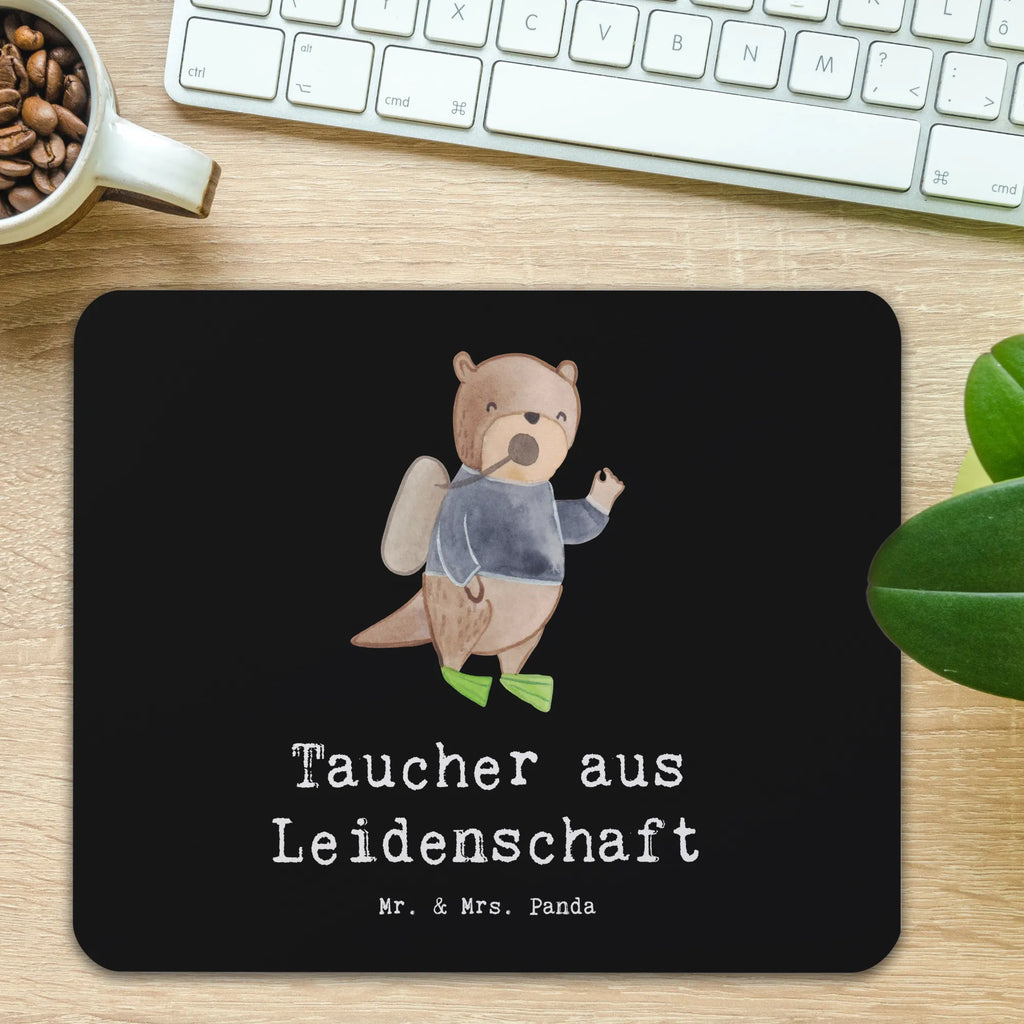 Mouse mat diver passion Arbeitszimmer, Designer Mauspad, Mauspad, Mousepad, PC Zubehör, Einzigartiges Mauspad, Mauspad Büro, Büroausstattung, Computer zubehör, Mausunterlage, Beruf, Ausbildung, Jubiläum, Abschied, Rente, Kollege, Kollegin, Geschenk, Schenken, Arbeitskollege, Mitarbeiter, Firma, Danke, Dankeschön