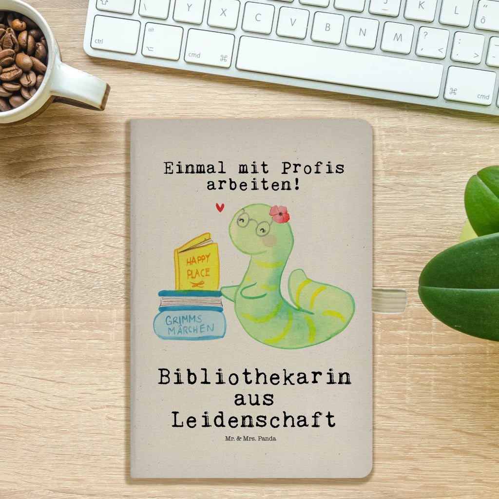 Baumwoll Notizbuch Bibliothekarin aus Leidenschaft din a5 notizbuch, A5 Notizbuch, A5 Heft, Schreibheft A5, Notizheft, Notizbuch DIN A5, a5 buch, hardcover kladde, a5 kladde, Schreibbuch, Reisetagebuch, Journal A5, A5 Notizheft, hardcover journal, Notizbuch A5, Journal, A5 Skizzenbuch, Skizzenbuch, Notizbuch A5 Hardcover, hardcover notizbuch, din a5 buch, Notizheft A5, A5 Journal, din a5 kladde, Tagebuch A5, Tagebuch, notizbuch, Geschenk, Schenken, Jubiläum, Danke, Dankeschön, Beruf, Ausbildung, Abschied, Rente, Kollege, Kollegin, Arbeitskollege, Mitarbeiter, Firma, Bücherwurm, Leseratte, Bibliothek, Bücherliebe, Bibliothekarin, Buchhandlung