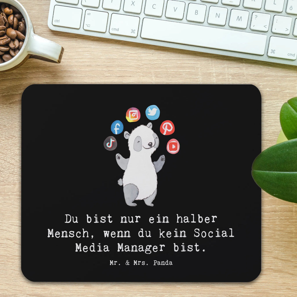 Mouse mat Social Media Manager heart PC Zubehör, Mousepad, Computer zubehör, Einzigartiges Mauspad, Designer Mauspad, Arbeitszimmer, Mauspad, Mausunterlage, Mauspad Büro, Büroausstattung, Beruf, Ausbildung, Jubiläum, Abschied, Rente, Kollege, Kollegin, Geschenk, Schenken, Arbeitskollege, Mitarbeiter, Firma, Danke, Dankeschön