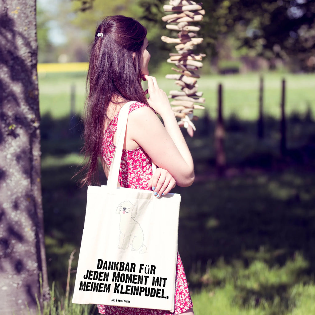 Torba mały pudel chwila Beutel, Alltagstasche, Laptoptasche, Einkaufstasche, Unitasche, Schultertasche, Baumwoll-Shopper, studententasche, Tote Bag, Strandtasche, canvas tasche, umhängetasche baumwolle, tragbeutel, Jutebeutel, textiltasche, Jutetasche, tasche baumwolle, schulterbeutel, stofftasche baumwolle, Tasche, umhängebeutel, Einkaufstüte, einkaufstasche baumwolle, Baumwoll-Tragetasche, Stoff-Tragetasche, Uni Tasche, Umhängetasche, Tragetasche, Freizeittasche, Schulbeutel, dokumententasche, freizeitbeutel, einkaufsshopper, totebag, Shopping Tasche, stoff shopper, baumwoll shopper, Stofftasche, Büchertasche, textilbeutel, campus tasche, schultertasche baumwolle, Shopper, Henkeltasche, universaltasche, Baumwollbeutel, Baumwolltasche, Einkaufsbeutel, festivaltasche, festival tasche, Tüte, beutel baumwolle, henkeltasche baumwolle, tragetasche baumwolle, Stoffbeutel, Schultasche, Hund, Hunderasse, Geschenk, Welpe, Tierfreund, Schenken, Hundebesitzer, Rassehund, Pudel, Kleinpudel