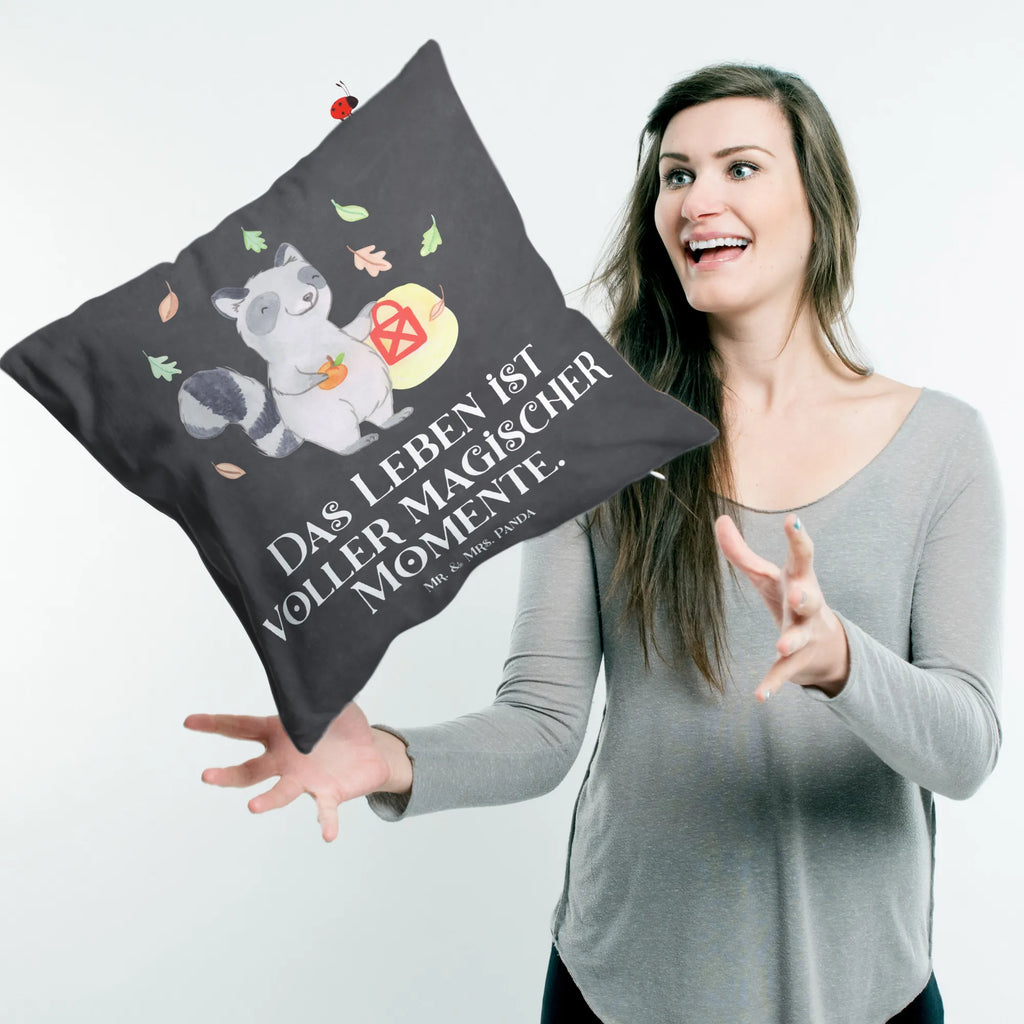 40x40 poduszka szop pracz latarnia Sofakissen, Kissenbezug 40x40, Kissenhülle, Kissen, Kissenbezüge, Motivkissen, Dekokissen Sofa, Sofakissen 40x40, Kopfkissen, sofakissen, Kissen 40x40 Waschbar, Dekokissen 40x40, Couchkissen, Kopfkissen 40x40, Kissenhülle 40x40, sitzkissen, Zierkissen, Kissen 40x40, Dekokissen, Halloween, Deko, Martinssingen, Dekoration, Geschenke, Schenken, Süßes sonst gibt's saures, Halloween Deko, Waschbär, Laterne, Herbst, Trick or Treat