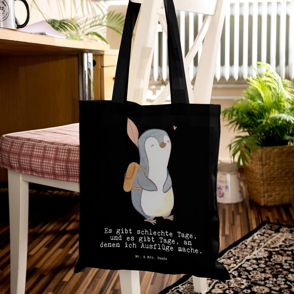 Tote bag penguin Side trip umhängebeutel, Stoffbeutel, tasche baumwolle, tragbeutel, totebag, stofftasche baumwolle, Baumwollbeutel, Tote Bag, festivaltasche, Shopping Tasche, Henkeltasche, Baumwoll-Tragetasche, Baumwoll-Shopper, Einkaufstüte, studententasche, Jutebeutel, henkeltasche baumwolle, canvas tasche, umhängetasche baumwolle, Einkaufsbeutel, stoff shopper, Unitasche, campus tasche, Strandtasche, einkaufsshopper, festival tasche, schultertasche baumwolle, Stoff-Tragetasche, Büchertasche, textiltasche, Tüte, Baumwolltasche, baumwoll shopper, einkaufstasche baumwolle, Shopper, Tasche, Freizeittasche, Stofftasche, Jutetasche, Schultertasche, Schultasche, Uni Tasche, Umhängetasche, dokumententasche, Einkaufstasche, Alltagstasche, Beutel, Schulbeutel, freizeitbeutel, beutel baumwolle, universaltasche, textilbeutel, Laptoptasche, Tragetasche, schulterbeutel, tragetasche baumwolle, Dankeschön, Sport, Auszeichnung, Geschenk, Gewinn, Sportler, Schenken, Sportart, Hobby, Danke, Ausflug, Reisen, Ausflugsziele, Ausflüge machen