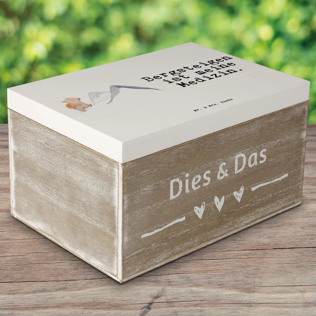 Holzkiste Bär Bergsteigen Holzkisten, holzschatulle, holzschachtel, Aufbewahrungskiste, holztruhen, Box aus Holz, Holzkiste, Holzbox, holzkästchen, aufbewahrungskisten, Holzboxen, aufbewahrungstruhe, Holzbox mit Deckel, aufbewahrungskiste mit deckel, Aufbewahrungsbox, kiste holz, Holzkiste mit Deckel, Holztruhe, Schatulle, Aufbewahrungsbox Holz, Aufbewahrungsbox aus Holz, box holz, aufbewahrungsboxen, truhe holz, Holz Aufbewahrungsbox, Geschenk, Schenken, Sport, Sportart, Hobby, Danke, Dankeschön, Auszeichnung, Gewinn, Sportler, Bergsport, Wandern, Bergsteigen, Trekking, Alpinwandern, Alpinismus