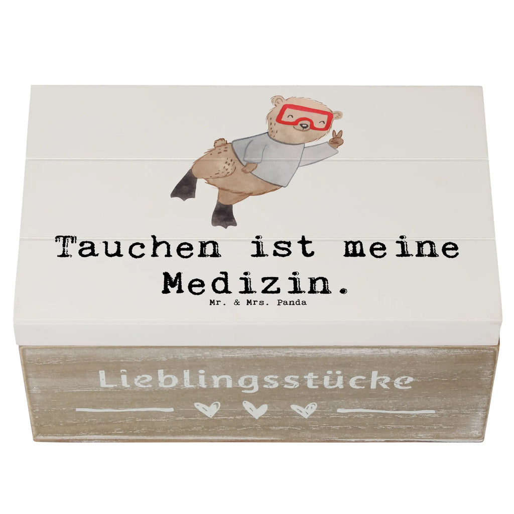 Holzkiste Bär Tauchen Holzbox, Aufbewahrungsbox, Holztruhe, aufbewahrungstruhe, Aufbewahrungskiste, holztruhen, Schatulle, box holz, Holzkiste mit Deckel, Aufbewahrungsbox Holz, Holzkisten, Holz Aufbewahrungsbox, aufbewahrungskiste mit deckel, holzschatulle, Box aus Holz, Holzkiste, Holzboxen, aufbewahrungskisten, Holzbox mit Deckel, truhe holz, Aufbewahrungsbox aus Holz, holzkästchen, aufbewahrungsboxen, holzschachtel, kiste holz, Geschenk, Schenken, Sport, Sportart, Hobby, Danke, Dankeschön, Auszeichnung, Gewinn, Sportler, Tauchgang, Tauchsafari, Diving, Schnorcheln, Tauchsport, Unterwasserabenteuer, Tauchen, Dive, Tauchausflug, Tiefseetauchen, Tauchschule