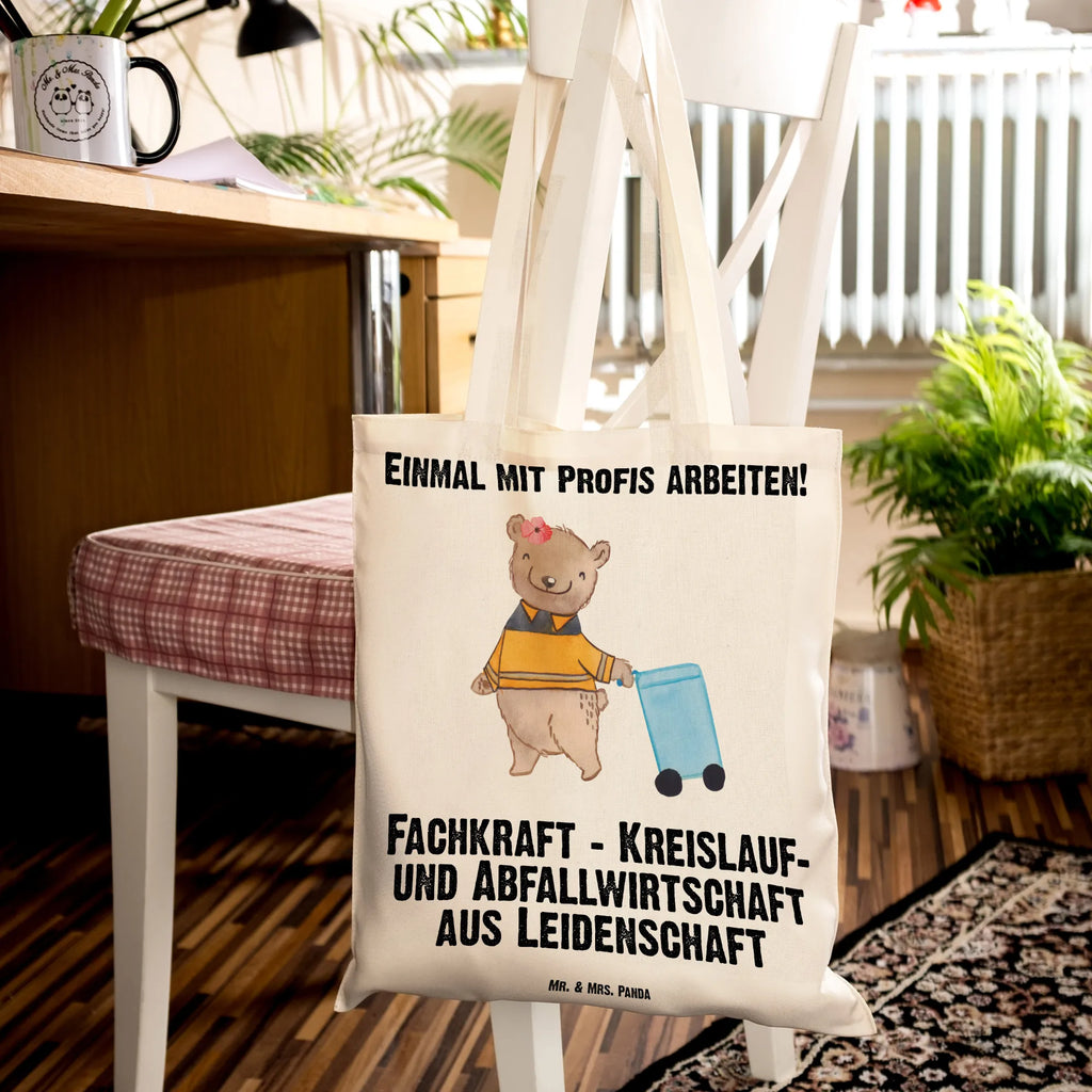 Tote bag Specialist - Circular Economy and Waste Management Passion Henkeltasche, stoff shopper, Tote Bag, tragetasche baumwolle, freizeitbeutel, Shopping Tasche, tragbeutel, Unitasche, Jutetasche, studententasche, Einkaufstasche, Strandtasche, Uni Tasche, Einkaufsbeutel, Freizeittasche, Jutebeutel, Stoff-Tragetasche, universaltasche, festivaltasche, henkeltasche baumwolle, schultertasche baumwolle, Büchertasche, schulterbeutel, umhängetasche baumwolle, Schultasche, festival tasche, Shopper, umhängebeutel, campus tasche, Einkaufstüte, baumwoll shopper, Baumwoll-Shopper, Alltagstasche, einkaufstasche baumwolle, totebag, Schultertasche, Stoffbeutel, Tragetasche, textiltasche, Baumwoll-Tragetasche, tasche baumwolle, Schulbeutel, beutel baumwolle, Tüte, canvas tasche, dokumententasche, Stofftasche, textilbeutel, Baumwolltasche, Beutel, Baumwollbeutel, einkaufsshopper, stofftasche baumwolle, Umhängetasche, Tasche, Laptoptasche, Geschenk, Schenken, Jubiläum, Danke, Dankeschön, Beruf, Ausbildung, Abschied, Rente, Kollege, Kollegin, Arbeitskollege, Mitarbeiter, Firma, Müllwerker, Fachkraft Kreislauf- und Abfallwirtschaft, Kehrichtmann, Müllfahrer, Müllentsorger, Müllmann