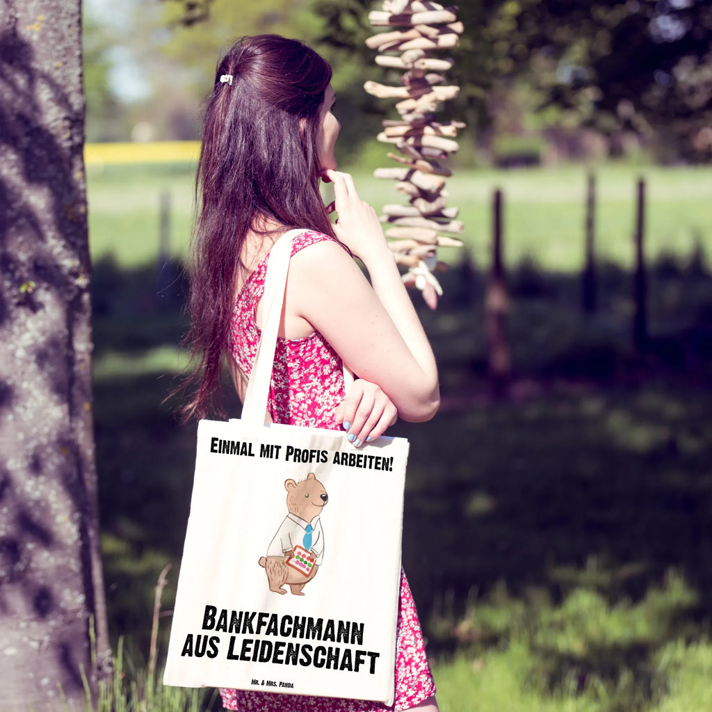 Tote bag banking specialist Passion Henkeltasche, beutel baumwolle, Uni Tasche, Büchertasche, campus tasche, freizeitbeutel, Stoffbeutel, Baumwoll-Shopper, umhängetasche baumwolle, Unitasche, einkaufstasche baumwolle, Stoff-Tragetasche, Stofftasche, totebag, dokumententasche, Shopping Tasche, universaltasche, baumwoll shopper, Shopper, Einkaufstasche, festivaltasche, Einkaufsbeutel, Schulbeutel, schulterbeutel, Baumwollbeutel, henkeltasche baumwolle, Umhängetasche, Alltagstasche, Jutetasche, festival tasche, Jutebeutel, Laptoptasche, Schultertasche, tragetasche baumwolle, Beutel, canvas tasche, umhängebeutel, Baumwolltasche, tasche baumwolle, Einkaufstüte, studententasche, Tüte, einkaufsshopper, textilbeutel, tragbeutel, Tote Bag, stoff shopper, textiltasche, Strandtasche, Baumwoll-Tragetasche, Schultasche, stofftasche baumwolle, Tasche, Freizeittasche, schultertasche baumwolle, Tragetasche, Geschenk, Schenken, Jubiläum, Danke, Dankeschön, Beruf, Ausbildung, Abschied, Rente, Kollege, Kollegin, Arbeitskollege, Mitarbeiter, Firma, Bankangestellter, Bankberater, Bänker, Bankfachmann