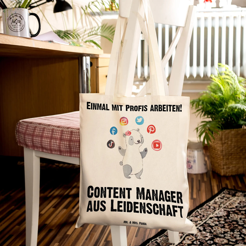 Tragetasche Content Manager aus Leidenschaft Tragetasche, Beutel, Shopper, Einkaufstüte, Badetasche, Einkaufstasche, Tasche, Beuteltasche, Stoffbeutel, Jutebeutel, Strandtasche, Jutetasche, Stofftasche, Umhängetasche, Laptoptasche, Schultertasche, Beruf, Ausbildung, Jubiläum, Abschied, Rente, Kollege, Kollegin, Geschenk, Schenken, Arbeitskollege, Mitarbeiter, Firma, Danke, Dankeschön