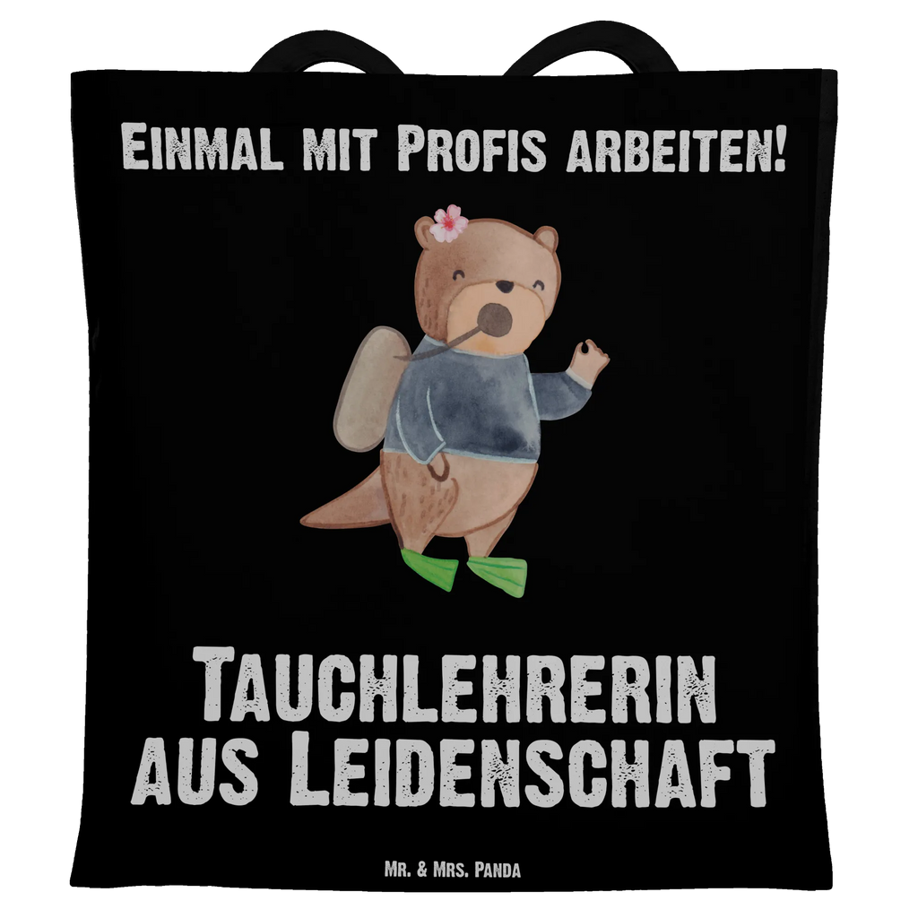 Tragetasche Tauchlehrerin aus Leidenschaft Beuteltasche, Jutebeutel, Stofftasche, Shopper, Beutel, Einkaufstasche, Badetasche, Schultertasche, Umhängetasche, Tragetasche, Strandtasche, Laptoptasche, Einkaufstüte, Stoffbeutel, Tasche, Jutetasche, Beruf, Ausbildung, Jubiläum, Abschied, Rente, Kollege, Kollegin, Geschenk, Schenken, Arbeitskollege, Mitarbeiter, Firma, Danke, Dankeschön