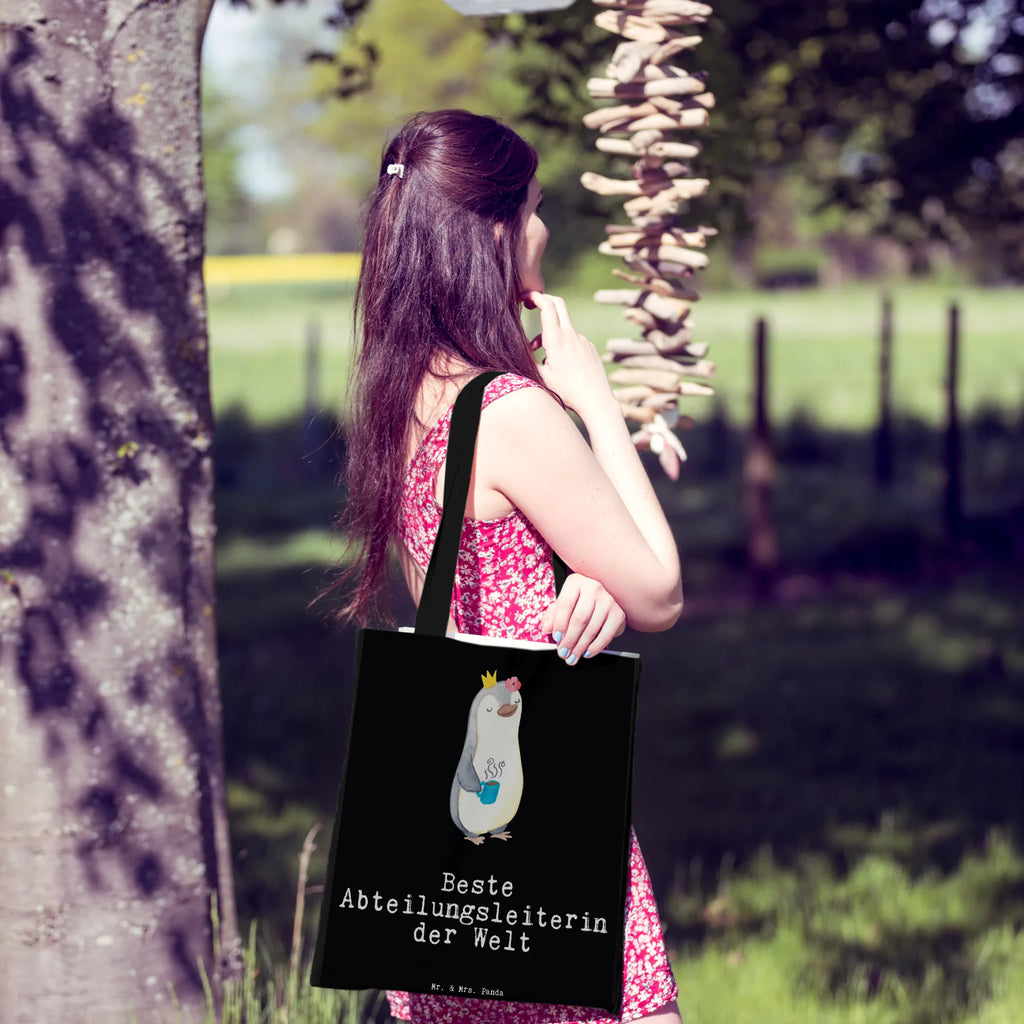 Tote bag penguin Best department manager in the world Stoffbeutel, henkeltasche baumwolle, Baumwolltasche, textilbeutel, freizeitbeutel, Alltagstasche, Schultertasche, Baumwoll-Tragetasche, Henkeltasche, Baumwollbeutel, Strandtasche, Uni Tasche, Schultasche, Shopper, einkaufstasche baumwolle, Stofftasche, Jutebeutel, studententasche, tragetasche baumwolle, Unitasche, canvas tasche, festivaltasche, campus tasche, Beutel, textiltasche, Umhängetasche, Büchertasche, tasche baumwolle, Tüte, Freizeittasche, Tote Bag, Shopping Tasche, Laptoptasche, Einkaufstasche, beutel baumwolle, Jutetasche, schultertasche baumwolle, festival tasche, einkaufsshopper, totebag, Einkaufstüte, universaltasche, Schulbeutel, baumwoll shopper, Einkaufsbeutel, Tasche, umhängebeutel, tragbeutel, dokumententasche, Stoff-Tragetasche, Baumwoll-Shopper, stoff shopper, umhängetasche baumwolle, stofftasche baumwolle, Tragetasche, schulterbeutel, Geschenkidee, Geschenk, Schenken, Mitbringsel, Geburtstag, Geburtstagsgeschenk, für, Danke, Dankeschön, Bedanken, Freude machen, Geschenktipp, Auszeichnung, Anerkennung, Geschäftsführerin, Vorgesetzte, Managerin, Büro, Beste Abteilungsleiterin, Chefin, Ehrung, Abteilungsvorstand, Abschiedsgeschenk, Abteilungsleiterin, Würdigung, Geschäftsleiterin, Kollegin, Arbeit, Ruhestand, Abschied, Leiterin