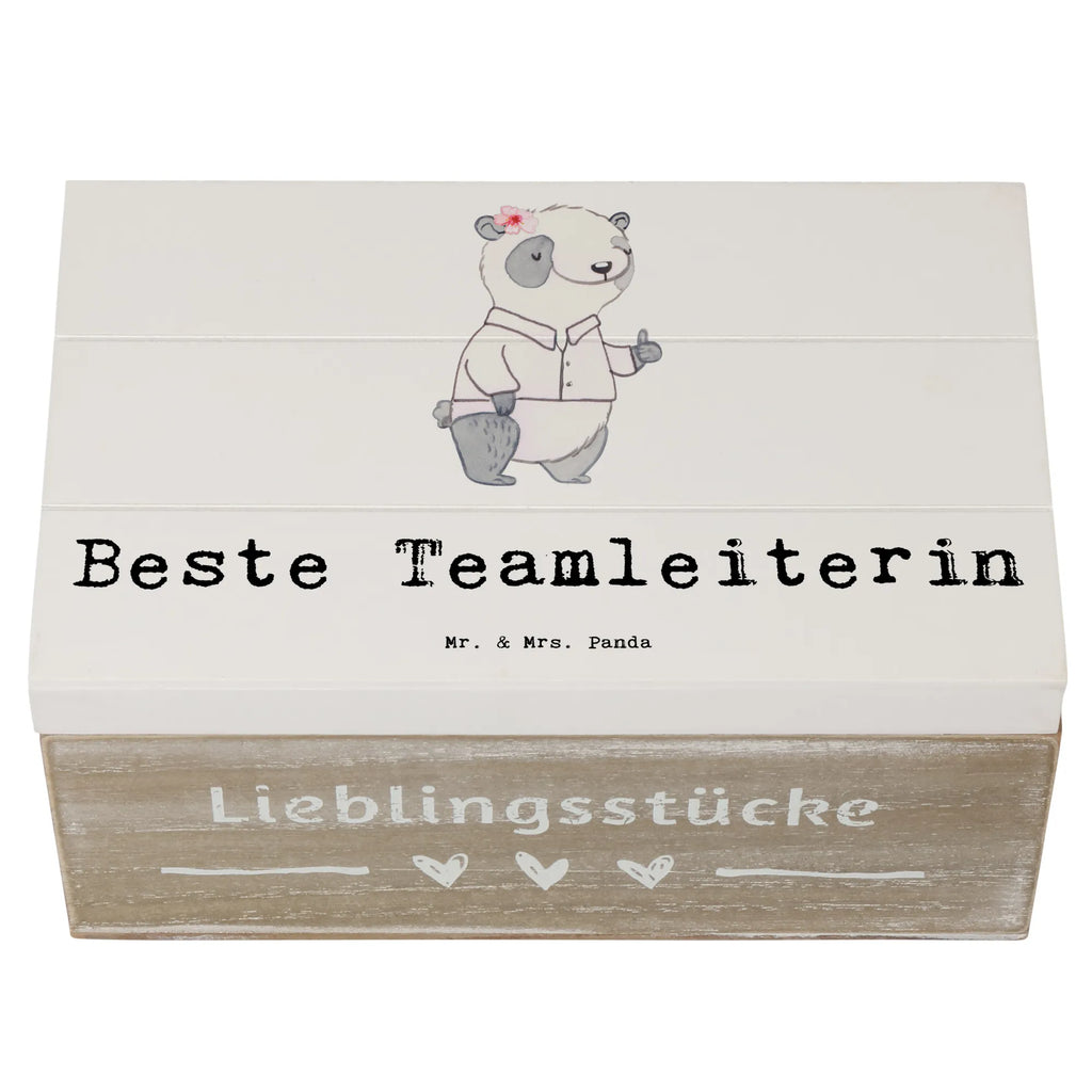Holzkiste Panda Beste Teamleiterin Holzbox, Holzkiste mit Deckel, Holzboxen, Box aus Holz, Aufbewahrungsbox aus Holz, aufbewahrungskiste mit deckel, Aufbewahrungsbox, holzschachtel, Holzbox mit Deckel, Holztruhe, Holzkisten, aufbewahrungstruhe, Holz Aufbewahrungsbox, Schatulle, box holz, aufbewahrungsboxen, holzkästchen, kiste holz, aufbewahrungskisten, Aufbewahrungsbox Holz, Aufbewahrungskiste, holzschatulle, truhe holz, holztruhen, Holzkiste, Schenken, Bedanken, Dankeschön, Geschenkidee, Geburtstag, Geschenk, Geburtstagsgeschenk, Danke, Mitbringsel, Geschenktipp, für, Freude machen, Vorgesetzte, Leiterin, Seminarleiterin, Kollegin, Ruhestand, Chefin, Abschied, Gruppenleiterin, Teamleiterin, Abschiedsgeschenk