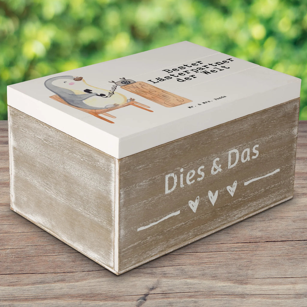 Holzkiste Pinguin Bester Lästerpartner der Welt aufbewahrungsboxen, Schatulle, aufbewahrungskiste mit deckel, Aufbewahrungskiste, Holztruhe, holzschachtel, Aufbewahrungsbox Holz, truhe holz, box holz, Holzkiste, Holzboxen, Holz Aufbewahrungsbox, Box aus Holz, Holzkisten, Holzkiste mit Deckel, Aufbewahrungsbox aus Holz, holztruhen, holzkästchen, kiste holz, Aufbewahrungsbox, holzschatulle, aufbewahrungskisten, Holzbox mit Deckel, Holzbox, aufbewahrungstruhe, Schenken, Bedanken, Dankeschön, Geschenkidee, Geburtstag, Geschenk, Geburtstagsgeschenk, Danke, Mitbringsel, Geschenktipp, für, Freude machen, Spaß, Lestern, Lästerpartner, Lästern, Lästerschwester, Lesterpartner, Bff, Beste Freundin, Freundin