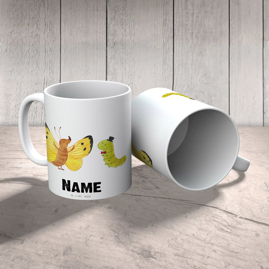 Personalisierte Tasse Raupe & Schmetterling Tasse mit Namen, Drucken, Tasse, Personalisiert, Personalisierte Tasse, Wunschname, Namen, Namenstasse, Tiermotive, Gute Laune, lustige Sprüche, Tiere, Hütchen, Erwachsen werden, Aufwachsen, Kokon, Schmetterling, Hut, Raupe, Entwicklung, Schönheit, Zitronenfalter
