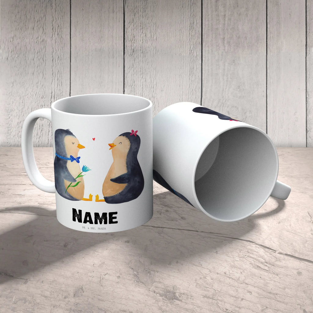 Personalisierte Tasse Pinguin Pärchen Namenstasse, Drucken, Tasse mit Namen, Personalisiert, Wunschname, Namen, Personalisierte Tasse, Tasse, Pinguin, Traumpaar, Liebe, Liebespaar, Liebesbeweis, Hochzeitsgeschenk, große Liebe, Hochzeitstag, Jahrestag, Liebesgeschenk, Hochzeit, Pinguine, Verlobung