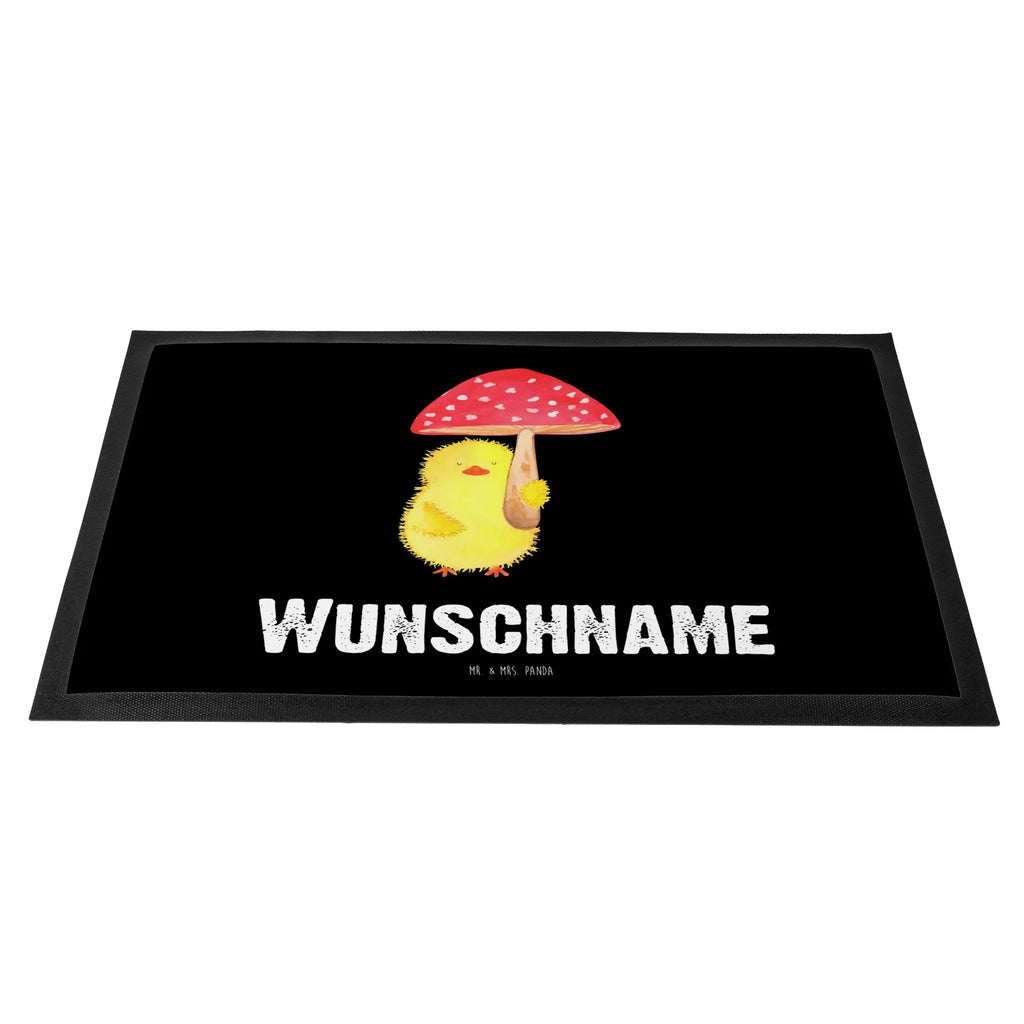 Personalisierte Fußmatte Küken Fliegenpilz Personalisierung, Personalisierte Fußmatte, Personalisiert, Fußmatte mit Namen, Namensfussmatte, Haustürmatte Personalisiert, Türvorleger mit Namen, Fußmatte Bedrucken, Bedrucken, Türvorleger Personalisiert, Wunschnamen, Ostern, Osterdeko, Osterhase, Osternest, Ostergeschenke, Geschenke zu Ostern, Ostern Geschenk, Ostergeschenke Kinder, Ostern Kinder, Fliegenpilz, Frohe Ostern, Küken, Glückspilz, Ostergrüße