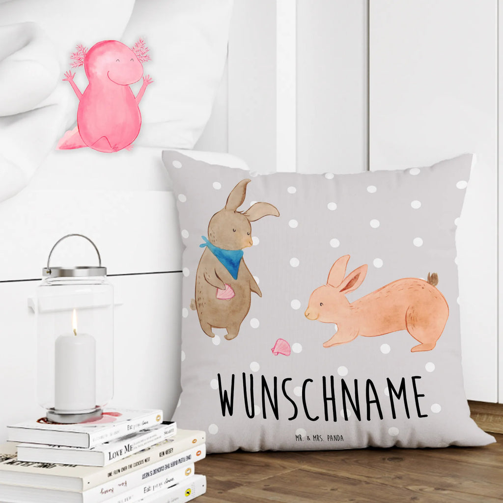Personalised cushion Bunnies with seashell Kopfkissen, Name, personalisiert, bedrucken, Kissen, Wunschname, Familie, Vatertag, Muttertag, Bruder, Schwester, Mama, Papa, Oma, Opa, Muscheln, Freundin, Muscheln sammeln, best friends, Meer, Freundinnen, beste Freundin, Hasen, BFF