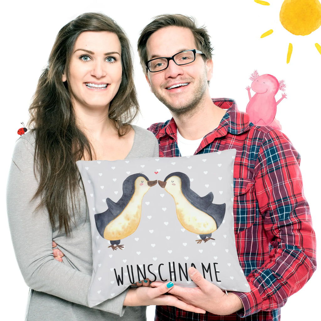 Personalisiertes Kissen Pinguin Liebe Kissen, bedrucken, Wunschname, Name, personalisiert, Kopfkissen, Liebe, Partner, Freund, Freundin, Ehemann, Ehefrau, Heiraten, Verlobung, Heiratsantrag, Liebesgeschenk, Jahrestag, Hocheitstag, Geschenk Freundin, Pinguinpaar, Love, Liebesbeweis, Pärchen. Liebespaar, Geschenk Freund, Pinguin, Liebesspruch, Pinguine, Geschenk Hochzeitstag, Hochzeit, Verlobter, Pinguin Liebe, Pinguin Paar, Geschenkidee, Verlobte, Hochzeitstag, Paar, Gastgeschenk