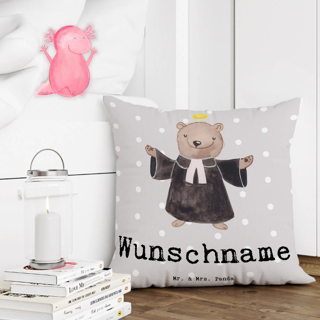 Personalisiertes Kissen Pfarrer mit Herz Kopfkissen, Wunschname, personalisiert, Name, Kissen, bedrucken, Beruf, Ausbildung, Jubiläum, Abschied, Rente, Kollege, Kollegin, Geschenk, Schenken, Arbeitskollege, Mitarbeiter, Firma, Danke, Dankeschön, Theologe, Pfarrer, Diener Gottes<br />Geistlicher, Prediger<br />Priester, Pastor, Kirche