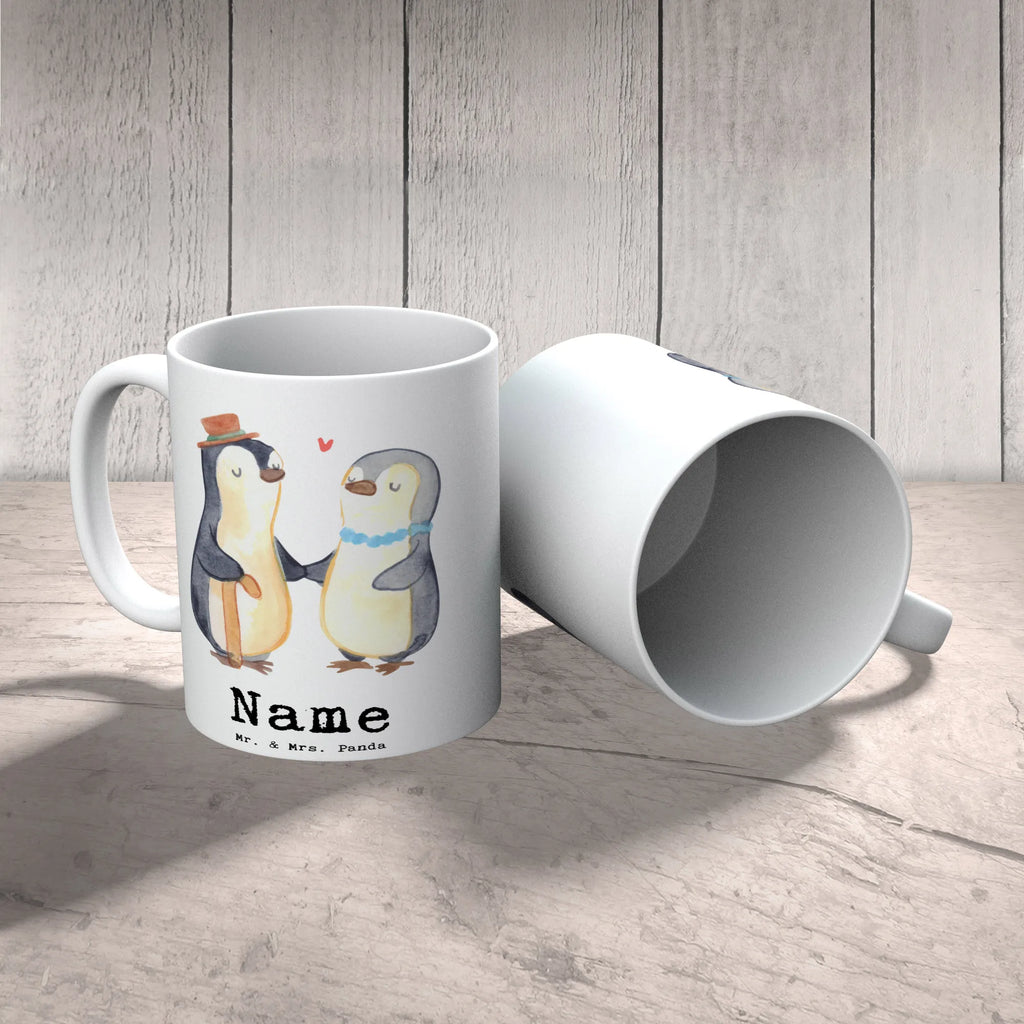 Personalisierte Tasse Pinguin Beste Großeltern der Welt Namenstasse, Tasse, Drucken, Personalisiert, Personalisierte Tasse, Tasse mit Namen, Wunschname, Namen, Geschenkidee, Geschenk, Schenken, Mitbringsel, Geburtstag, Geburtstagsgeschenk, für, Danke, Dankeschön, Bedanken, Freude machen, Geschenktipp, Oppa, Opa, Großmama, Opi. Großpapa, Großeltern, Ommi, Oma, Großvater, Omi, Omma, Grosseltern, Oppi, Enkelin, Bester, Großmutter, Kleinigkeit, Enkelkind, Enkel