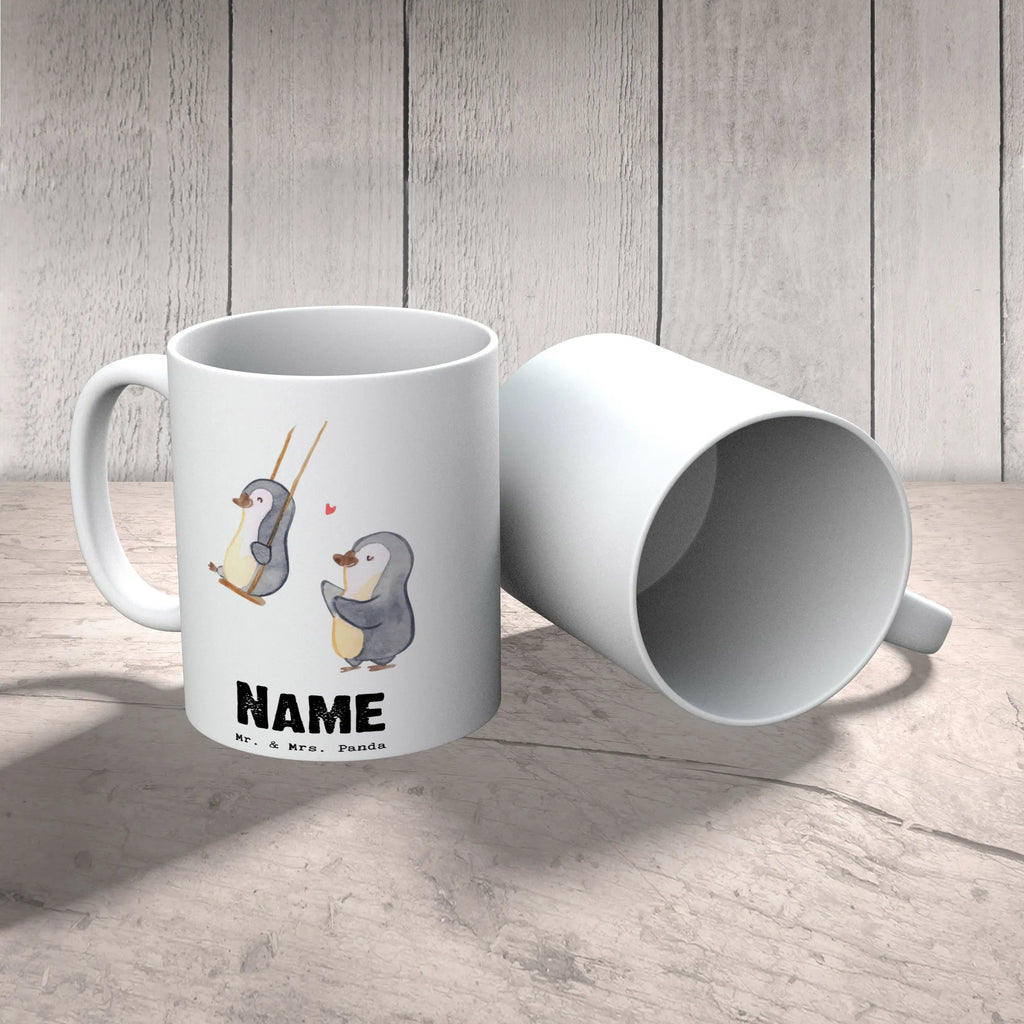 Personalisierte Tasse Pinguin Beste Omi der Welt Tasse, Personalisiert, Drucken, Namen, Wunschname, Namenstasse, Personalisierte Tasse, Tasse mit Namen, Geschenkidee, Geschenk, Schenken, Mitbringsel, Geburtstag, Geburtstagsgeschenk, für, Danke, Dankeschön, Bedanken, Freude machen, Geschenktipp, Enkelkind, Großpapa, Oma, Enkel, Enkelin, Kleinigkeit, Großmutter, Omma, Bester, Omi, Ommi, Großmama