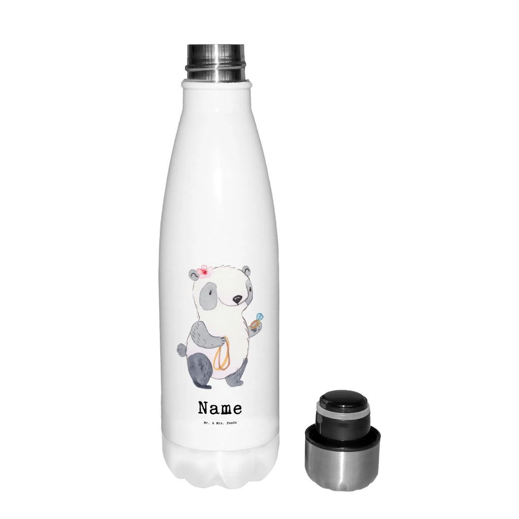 Personalisierte Thermosflasche Juwelierin mit Herz Flasche Für Kohlensäure Mit Gravur, Thermosflasche Mit Trinkverschluss Und Namen, Kalthalteflasche Mit Wunschtext, Thermoskanne Unterwegs Mit Namen, Thermosflasche Für Schule Mit Gravur, Thermoflasche Edelstahl Mit Gravur, Isolierflasche Mit Gravur, Personalisierte Thermosflasche, Vakuumflasche Mit Namen, Thermosflasche Für Wasser Personalisiert, Trinkflasche Isoliert Mit Namen, Doppelwandige Trinkflasche Mit Gravur, Thermosflasche Mit Namen, Thermosflasche Für Tee Mit Namen, Moderne Thermosflasche Mit Text, Robuste Thermosflasche Personalisiert, Thermosflasche Mit Wunschtext, Thermosflasche Für Sport Mit Namen, Thermoflasche Personalisiert, Getränkeflasche Personalisiert, Thermosflasche Mit Drehverschluss Und Gravur, Nachhaltige Thermosflasche Mit Gravur, BPA-Freie Thermosflasche Mit Namen, Leichte Thermosflasche Mit Wunschtext, Thermosflasche Kinder Mit Namen, Edelstahlflasche Mit Wunschtext, Thermosflasche Outdoor Mit Gravur, Umweltfreundliche Thermosflasche Mit Wunschtext, Thermosflasche Wandern Mit Gravur, Thermosflasche Für Kaffee Mit Wunschtext, Thermosflasche Damen Personalisiert, Spülmaschinenfeste Thermosflasche Mit Gravur, Sommerflasche Mit Wunschtext, Thermosflasche Für Büro Mit Wunschtext, Klassische Thermosflasche Mit Namen, Thermosflasche 1 Liter Personalisiert, Auslaufsichere Thermosflasche Mit Wunschtext, Thermosflasche Reisen Mit Namen, Thermosflasche Herren Mit Wunschtext, Warmhalteflasche Personalisiert, Thermosflasche 750ml Mit Namen, Thermosflasche 500ml Mit Gravur, Beruf, Ausbildung, Jubiläum, Abschied, Rente, Kollege, Kollegin, Geschenk, Schenken, Arbeitskollege, Mitarbeiter, Firma, Danke, Dankeschön, Eröffnung, Schmuckwarenhändlerin, Goldschmiedin, Juwelierin, Schmuckgeschäft