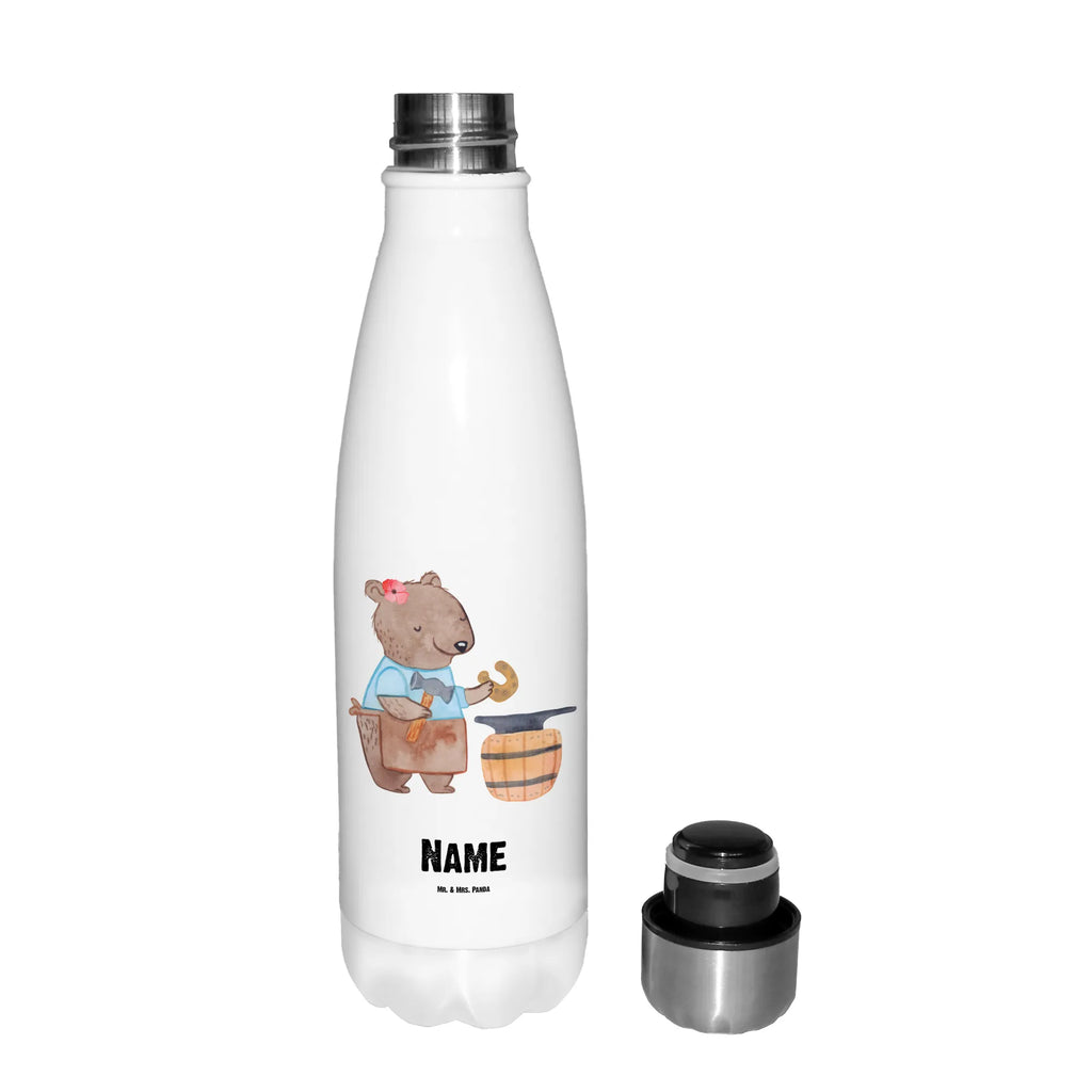 Personalisierte Thermosflasche Schmiedin mit Herz Thermosflasche Outdoor Mit Gravur, Auslaufsichere Thermosflasche Mit Wunschtext, Thermosflasche Damen Personalisiert, Vakuumflasche Mit Namen, Isolierflasche Mit Gravur, Thermosflasche Für Kaffee Mit Wunschtext, Thermosflasche Für Sport Mit Namen, Edelstahlflasche Mit Wunschtext, Thermosflasche Für Schule Mit Gravur, Thermosflasche Für Tee Mit Namen, Umweltfreundliche Thermosflasche Mit Wunschtext, Flasche Für Kohlensäure Mit Gravur, Moderne Thermosflasche Mit Text, Thermosflasche Für Wasser Personalisiert, Sommerflasche Mit Wunschtext, Leichte Thermosflasche Mit Wunschtext, Thermosflasche 500ml Mit Gravur, Kalthalteflasche Mit Wunschtext, Thermosflasche Kinder Mit Namen, Nachhaltige Thermosflasche Mit Gravur, Thermosflasche 750ml Mit Namen, Thermoskanne Unterwegs Mit Namen, Warmhalteflasche Personalisiert, Robuste Thermosflasche Personalisiert, Thermosflasche Wandern Mit Gravur, Getränkeflasche Personalisiert, Thermosflasche Herren Mit Wunschtext, Thermosflasche Reisen Mit Namen, Trinkflasche Isoliert Mit Namen, Thermoflasche Edelstahl Mit Gravur, Thermosflasche 1 Liter Personalisiert, Personalisierte Thermosflasche, BPA-Freie Thermosflasche Mit Namen, Thermosflasche Mit Namen, Thermosflasche Für Büro Mit Wunschtext, Klassische Thermosflasche Mit Namen, Thermosflasche Mit Wunschtext, Thermosflasche Mit Trinkverschluss Und Namen, Doppelwandige Trinkflasche Mit Gravur, Spülmaschinenfeste Thermosflasche Mit Gravur, Thermosflasche Mit Drehverschluss Und Gravur, Thermoflasche Personalisiert, Beruf, Ausbildung, Jubiläum, Abschied, Rente, Kollege, Kollegin, Geschenk, Schenken, Arbeitskollege, Mitarbeiter, Firma, Danke, Dankeschön