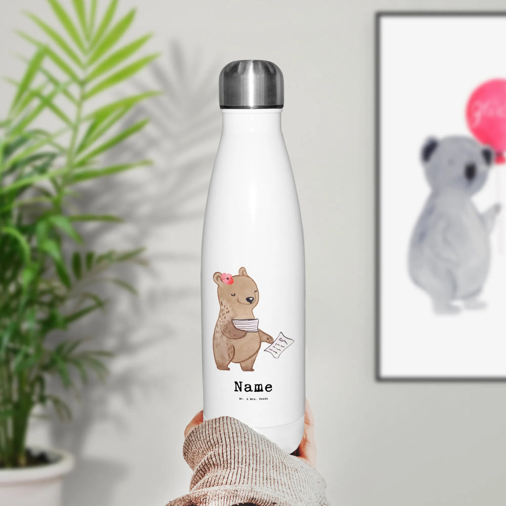 Personalisierte Thermosflasche Buchhalterin mit Herz Thermosflasche Mit Namen, Thermosflasche Für Kaffee Mit Wunschtext, Thermosflasche Für Wasser Personalisiert, Thermosflasche 500ml Mit Gravur, Kalthalteflasche Mit Wunschtext, Flasche Für Kohlensäure Mit Gravur, Nachhaltige Thermosflasche Mit Gravur, Thermosflasche Für Büro Mit Wunschtext, Leichte Thermosflasche Mit Wunschtext, Thermosflasche Für Tee Mit Namen, Personalisierte Thermosflasche, Thermosflasche Mit Wunschtext, Thermosflasche Für Schule Mit Gravur, Robuste Thermosflasche Personalisiert, Thermosflasche Mit Trinkverschluss Und Namen, Thermosflasche Für Sport Mit Namen, Umweltfreundliche Thermosflasche Mit Wunschtext, Sommerflasche Mit Wunschtext, BPA-Freie Thermosflasche Mit Namen, Thermosflasche 1 Liter Personalisiert, Klassische Thermosflasche Mit Namen, Auslaufsichere Thermosflasche Mit Wunschtext, Edelstahlflasche Mit Wunschtext, Spülmaschinenfeste Thermosflasche Mit Gravur, Thermosflasche Kinder Mit Namen, Isolierflasche Mit Gravur, Trinkflasche Isoliert Mit Namen, Thermoskanne Unterwegs Mit Namen, Thermosflasche Herren Mit Wunschtext, Thermosflasche Reisen Mit Namen, Warmhalteflasche Personalisiert, Getränkeflasche Personalisiert, Thermosflasche Damen Personalisiert, Doppelwandige Trinkflasche Mit Gravur, Thermosflasche Mit Drehverschluss Und Gravur, Thermosflasche Wandern Mit Gravur, Vakuumflasche Mit Namen, Thermosflasche Outdoor Mit Gravur, Thermoflasche Personalisiert, Thermosflasche 750ml Mit Namen, Moderne Thermosflasche Mit Text, Thermoflasche Edelstahl Mit Gravur, Beruf, Ausbildung, Jubiläum, Abschied, Rente, Kollege, Kollegin, Geschenk, Schenken, Arbeitskollege, Mitarbeiter, Firma, Danke, Dankeschön, Buchhalter, Angestellte, Backoffice Mitarbeiterin, in Bürojob