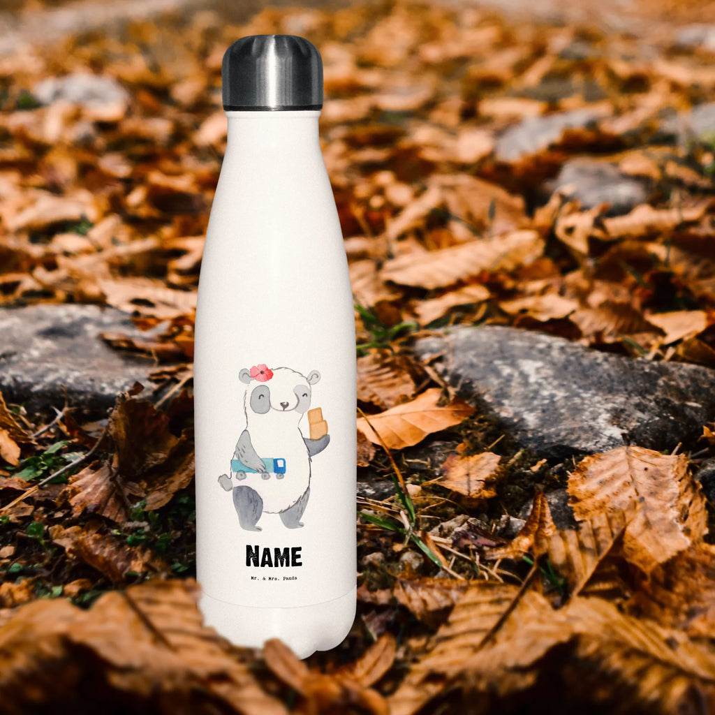 Personalisierte Thermosflasche Speditionskauffrau mit Herz Thermosflasche 1 Liter Personalisiert, Flasche Für Kohlensäure Mit Gravur, Umweltfreundliche Thermosflasche Mit Wunschtext, Personalisierte Thermosflasche, Thermosflasche Für Schule Mit Gravur, Thermosflasche Wandern Mit Gravur, Thermosflasche Mit Drehverschluss Und Gravur, Thermosflasche Für Tee Mit Namen, Thermosflasche Für Kaffee Mit Wunschtext, Getränkeflasche Personalisiert, Leichte Thermosflasche Mit Wunschtext, Doppelwandige Trinkflasche Mit Gravur, Thermosflasche Mit Namen, Thermosflasche 750ml Mit Namen, Vakuumflasche Mit Namen, Thermoflasche Edelstahl Mit Gravur, Thermosflasche Outdoor Mit Gravur, Thermosflasche Für Büro Mit Wunschtext, Edelstahlflasche Mit Wunschtext, BPA-Freie Thermosflasche Mit Namen, Kalthalteflasche Mit Wunschtext, Nachhaltige Thermosflasche Mit Gravur, Thermosflasche Mit Wunschtext, Thermosflasche Herren Mit Wunschtext, Auslaufsichere Thermosflasche Mit Wunschtext, Moderne Thermosflasche Mit Text, Thermosflasche 500ml Mit Gravur, Thermosflasche Für Sport Mit Namen, Warmhalteflasche Personalisiert, Thermosflasche Damen Personalisiert, Thermosflasche Kinder Mit Namen, Thermosflasche Mit Trinkverschluss Und Namen, Thermoflasche Personalisiert, Sommerflasche Mit Wunschtext, Trinkflasche Isoliert Mit Namen, Robuste Thermosflasche Personalisiert, Thermoskanne Unterwegs Mit Namen, Thermosflasche Für Wasser Personalisiert, Thermosflasche Reisen Mit Namen, Spülmaschinenfeste Thermosflasche Mit Gravur, Klassische Thermosflasche Mit Namen, Isolierflasche Mit Gravur, Beruf, Ausbildung, Jubiläum, Abschied, Rente, Kollege, Kollegin, Geschenk, Schenken, Arbeitskollege, Mitarbeiter, Firma, Danke, Dankeschön