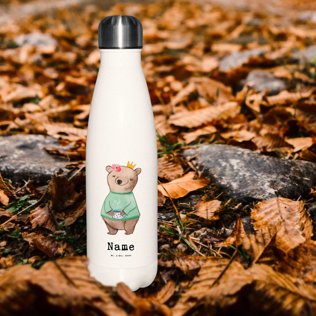 Personalisierte Thermosflasche Chefin mit Herz Thermosflasche Mit Drehverschluss Und Gravur, Sommerflasche Mit Wunschtext, Thermosflasche Mit Wunschtext, Thermosflasche 1 Liter Personalisiert, Thermosflasche Für Wasser Personalisiert, Thermosflasche Wandern Mit Gravur, Warmhalteflasche Personalisiert, Spülmaschinenfeste Thermosflasche Mit Gravur, Thermosflasche Für Büro Mit Wunschtext, Thermoflasche Edelstahl Mit Gravur, Thermosflasche Kinder Mit Namen, Umweltfreundliche Thermosflasche Mit Wunschtext, Thermosflasche Mit Trinkverschluss Und Namen, Moderne Thermosflasche Mit Text, Thermosflasche Für Sport Mit Namen, Thermosflasche Herren Mit Wunschtext, Auslaufsichere Thermosflasche Mit Wunschtext, Doppelwandige Trinkflasche Mit Gravur, Leichte Thermosflasche Mit Wunschtext, Trinkflasche Isoliert Mit Namen, Thermosflasche 750ml Mit Namen, Klassische Thermosflasche Mit Namen, Thermosflasche Outdoor Mit Gravur, Personalisierte Thermosflasche, Thermoskanne Unterwegs Mit Namen, Nachhaltige Thermosflasche Mit Gravur, Robuste Thermosflasche Personalisiert, Edelstahlflasche Mit Wunschtext, Flasche Für Kohlensäure Mit Gravur, BPA-Freie Thermosflasche Mit Namen, Getränkeflasche Personalisiert, Thermosflasche Damen Personalisiert, Thermosflasche Für Tee Mit Namen, Thermosflasche Mit Namen, Thermosflasche Für Schule Mit Gravur, Vakuumflasche Mit Namen, Thermosflasche 500ml Mit Gravur, Kalthalteflasche Mit Wunschtext, Isolierflasche Mit Gravur, Thermoflasche Personalisiert, Thermosflasche Reisen Mit Namen, Thermosflasche Für Kaffee Mit Wunschtext, Beruf, Ausbildung, Jubiläum, Abschied, Rente, Kollege, Kollegin, Geschenk, Schenken, Arbeitskollege, Mitarbeiter, Firma, Danke, Dankeschön, Firmeninhaberin, Geschäftsinhaberin, Unternehmensinhaberin, Chefin, Direktorin, CEO, Leiterin, Führungskraft