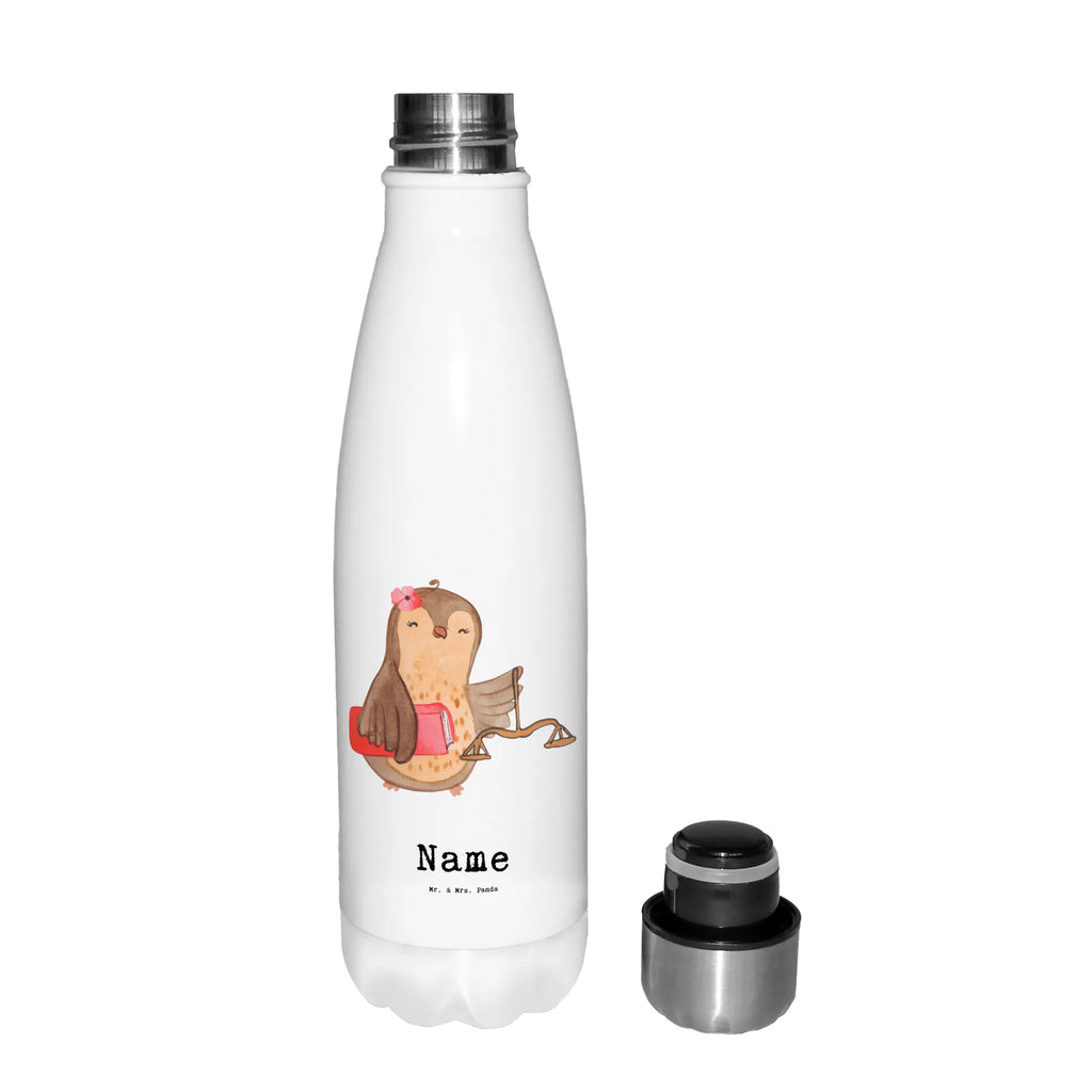 Personalisierte Thermosflasche Juristin mit Herz Sommerflasche Mit Wunschtext, Thermosflasche Herren Mit Wunschtext, BPA-Freie Thermosflasche Mit Namen, Thermoflasche Personalisiert, Thermosflasche 750ml Mit Namen, Vakuumflasche Mit Namen, Kalthalteflasche Mit Wunschtext, Trinkflasche Isoliert Mit Namen, Thermosflasche Reisen Mit Namen, Thermosflasche Mit Drehverschluss Und Gravur, Thermosflasche Mit Trinkverschluss Und Namen, Isolierflasche Mit Gravur, Thermosflasche Mit Namen, Nachhaltige Thermosflasche Mit Gravur, Thermosflasche Wandern Mit Gravur, Thermosflasche Outdoor Mit Gravur, Spülmaschinenfeste Thermosflasche Mit Gravur, Thermoskanne Unterwegs Mit Namen, Thermosflasche Für Schule Mit Gravur, Thermosflasche Kinder Mit Namen, Thermosflasche Für Wasser Personalisiert, Thermosflasche Für Büro Mit Wunschtext, Leichte Thermosflasche Mit Wunschtext, Personalisierte Thermosflasche, Warmhalteflasche Personalisiert, Umweltfreundliche Thermosflasche Mit Wunschtext, Thermosflasche Für Kaffee Mit Wunschtext, Thermosflasche Mit Wunschtext, Thermosflasche Für Sport Mit Namen, Thermosflasche 1 Liter Personalisiert, Klassische Thermosflasche Mit Namen, Edelstahlflasche Mit Wunschtext, Thermosflasche 500ml Mit Gravur, Doppelwandige Trinkflasche Mit Gravur, Thermosflasche Damen Personalisiert, Thermosflasche Für Tee Mit Namen, Thermoflasche Edelstahl Mit Gravur, Getränkeflasche Personalisiert, Robuste Thermosflasche Personalisiert, Moderne Thermosflasche Mit Text, Auslaufsichere Thermosflasche Mit Wunschtext, Flasche Für Kohlensäure Mit Gravur, Beruf, Ausbildung, Jubiläum, Abschied, Rente, Kollege, Kollegin, Geschenk, Schenken, Arbeitskollege, Mitarbeiter, Firma, Danke, Dankeschön, Anwältin, Juristin, Jura Studium, Jurastudent, Staatsexamen, Master of laws, Anwaltskanzlei