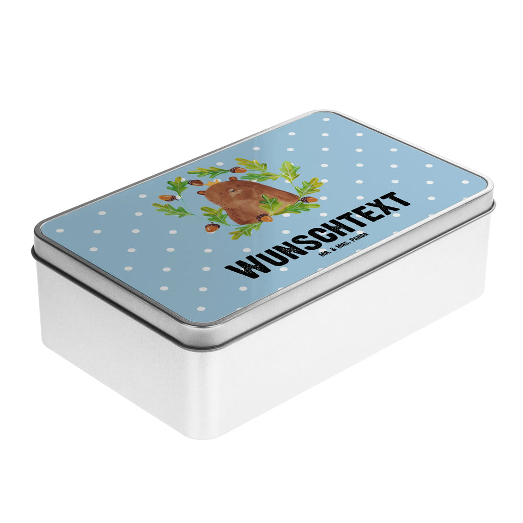 Personalisierte Metalldose Bär König Metalldose Für Kinder Mit Namen, Dose Aus Metall Mit Wunschtext, Bedruckte Metalldose Mit Wunschtext, Rechteckige Metalldose Mit Namen, Geschenkverpackung Metall Mit Gravur, Personalisierte Metalldose, Vorratsdose Metall Mit Gravur, Metalldose Mit Namen, Kleine Metalldose Mit Text, Retro Metalldose Mit Gravur, Blechdose Mit Gravur, Blechdose Mit Spruch, Metalldose Mit Initialen, Deko Metalldose Personalisiert, Metalldose Mit Wunschtext, Teedose Mit Wunschtext, Metalldose Für Küche Mit Wunschtext, Geschenkbox Metall Mit Namen, Aufbewahrungsdose Metall Personalisiert, Vintage Blechdose Personalisiert, Metalldose Mit Liebevollem Text, Nostalgische Metalldose Mit Wunschtext, Aufbewahrungsbox Metall Mit Namen, Süßigkeitendose Mit Namen, Vorratsbehälter Metall Mit Gravur, Basteldose Mit Wunschtext, Schmuckdose Metall Personalisiert, Verpackungsdose Mit Wunschtext, Personalisierbare Vorratsdose Metall, Metalldose Für Erwachsene Personalisiert, Runde Metalldose Mit Wunschtext, Keksdose Mit Gravur, Große Metalldose Mit Gravur, Teddy, Bär, Teddybär, Papa Bär, Vatertag, Bester Vater, Weltbester Papa, Bester Papa, Papa, Daddy, Vater, Papi, Dad