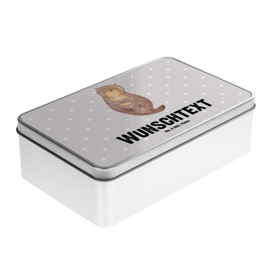 Personalisierte Metalldose Otter mit Muschelmedaillon Kleine Metalldose Mit Text, Aufbewahrungsdose Metall Personalisiert, Metalldose Mit Initialen, Verpackungsdose Mit Wunschtext, Metalldose Für Erwachsene Personalisiert, Personalisierte Metalldose, Süßigkeitendose Mit Namen, Vorratsdose Metall Mit Gravur, Rechteckige Metalldose Mit Namen, Metalldose Mit Namen, Schmuckdose Metall Personalisiert, Nostalgische Metalldose Mit Wunschtext, Retro Metalldose Mit Gravur, Keksdose Mit Gravur, Teedose Mit Wunschtext, Basteldose Mit Wunschtext, Blechdose Mit Gravur, Bedruckte Metalldose Mit Wunschtext, Runde Metalldose Mit Wunschtext, Vintage Blechdose Personalisiert, Metalldose Mit Wunschtext, Blechdose Mit Spruch, Große Metalldose Mit Gravur, Geschenkverpackung Metall Mit Gravur, Metalldose Für Küche Mit Wunschtext, Metalldose Zum Selbstgestalten, Deko Metalldose Personalisiert, Personalisierbare Vorratsdose Metall, Dose Aus Metall Mit Wunschtext, Metalldose Für Kinder Mit Namen, Geschenkbox Metall Mit Namen, Metalldose Mit Liebevollem Text, Aufbewahrungsbox Metall Mit Namen, Vorratsbehälter Metall Mit Gravur, Otter, Fischotter, Seeotter, Tagträumen, Büro, Otterliebe, träumen, Motivation, grübeln