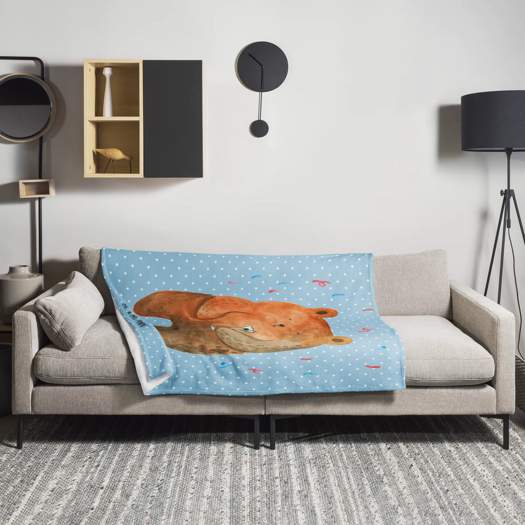 Kuscheldecke Bär Party Dekoration, Weihnachtsgeschenk, Kuschelfleecedecke, Wohndecke, Gemütlich, Wohnzimmerdecke, Dekodecke, Fleecedecke, Entspannen, Schmusedecke, Tagesdecke, Mikrofaser Decke, Decke, Kuscheldecke XXL, Sofadecke, Jahrestagsgeschenk, Kinderdecke, Wolldecke, Teddy, Bär, Teddybär, Geburtstag, Geburtstagsgeschenk, Feiern, Geschenk, Mitbringsel, Party, Abfeiern, Lustig, Gute Laune